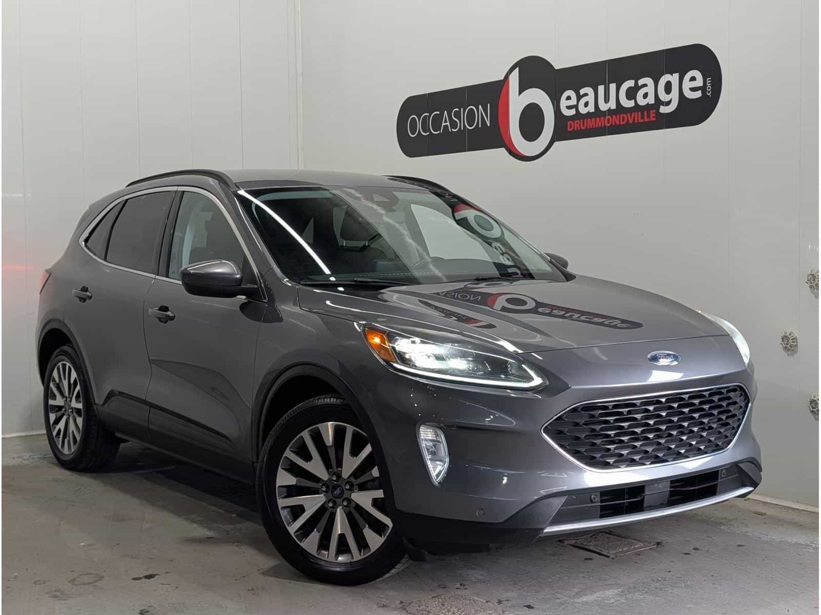 Image 1 Ford Escape Titanium Hybrid 2021
