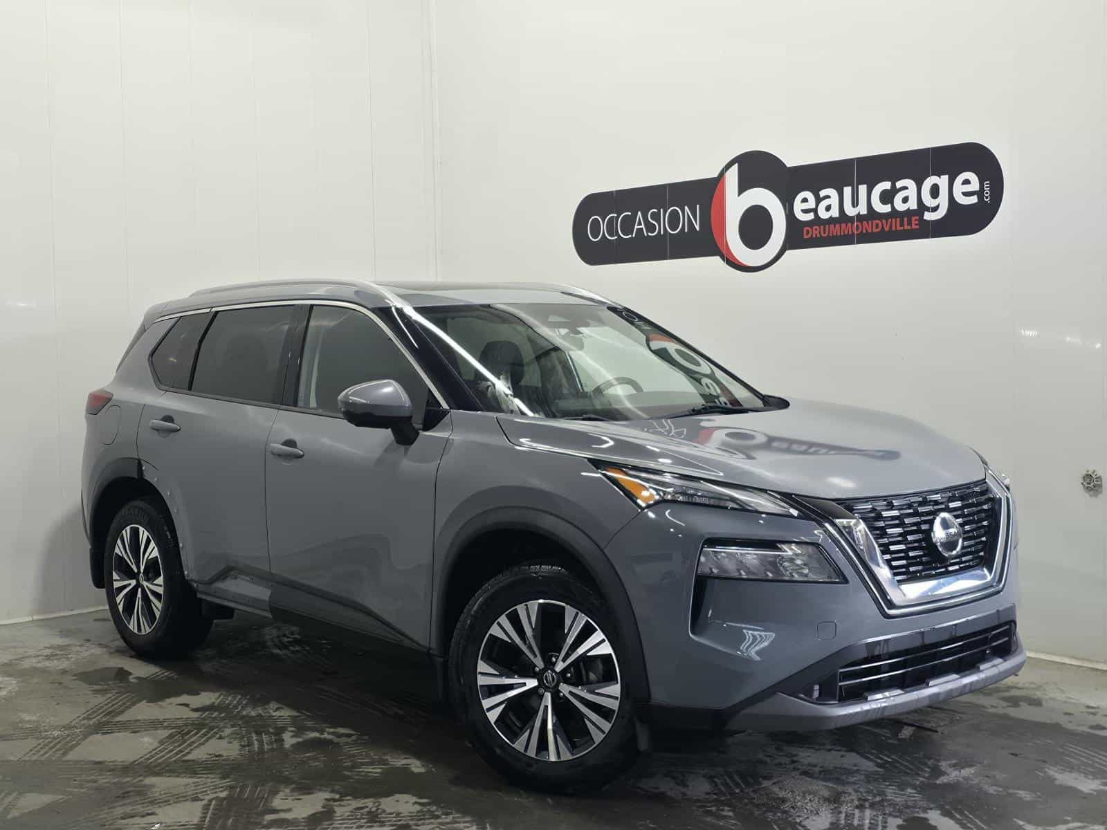 2021 Nissan Rogue SV Premium - Image 1