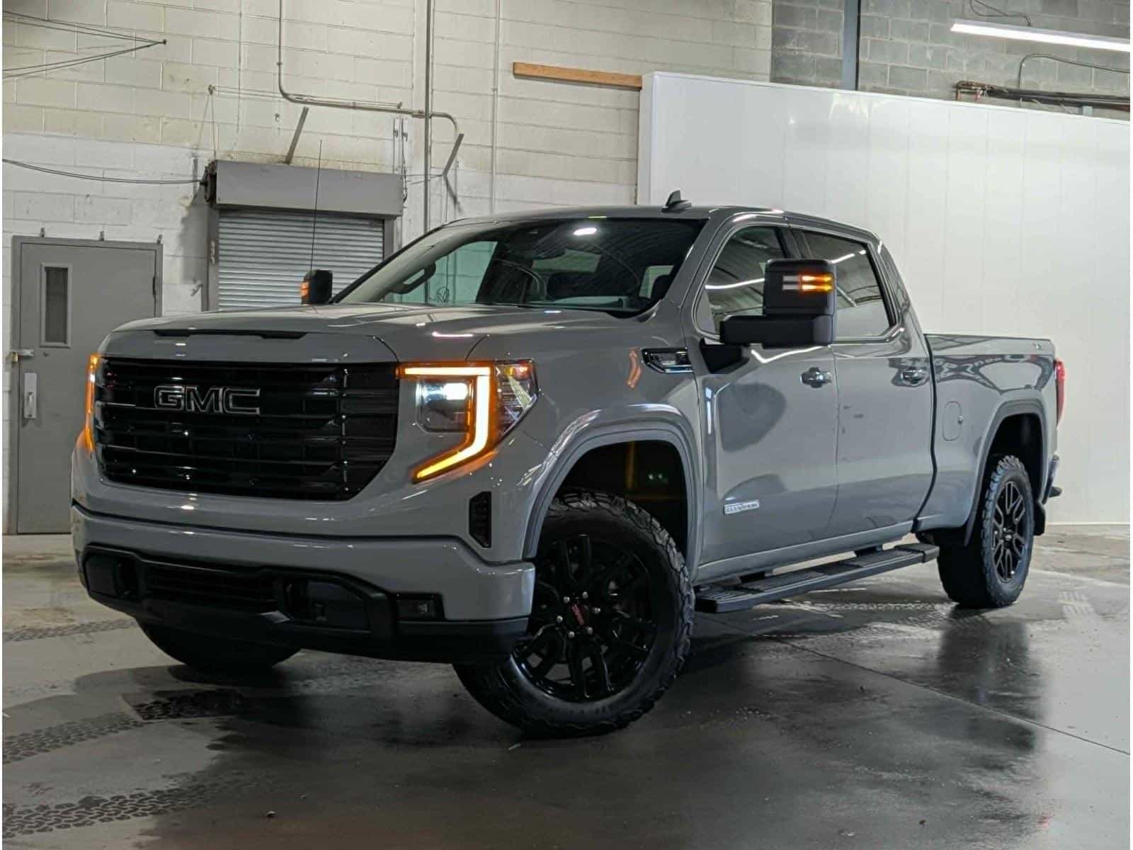 Image 1 GMC Sierra 1500 Elevation 2024