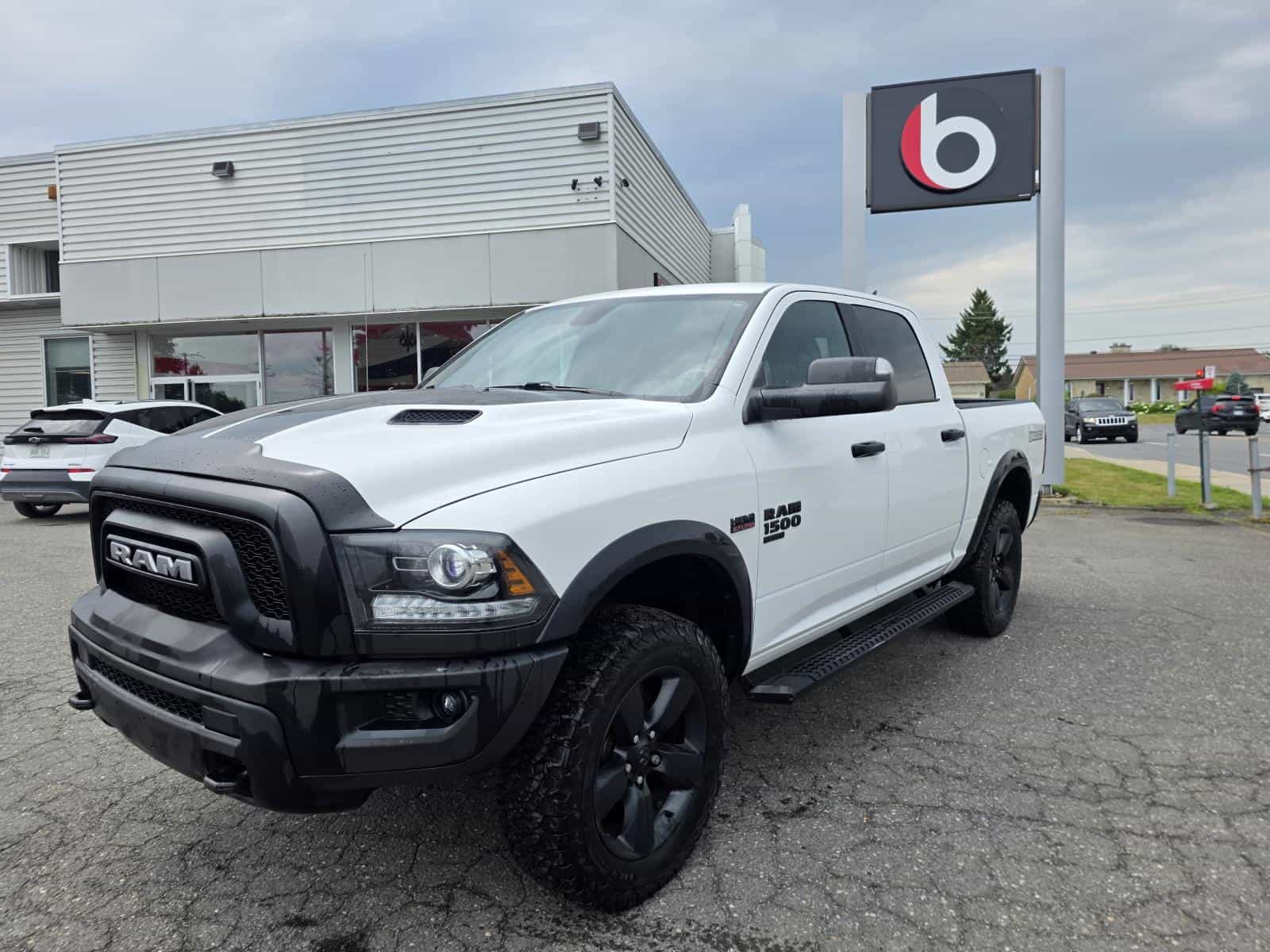 Image 1 RAM 1500 Classic Warlock 2021