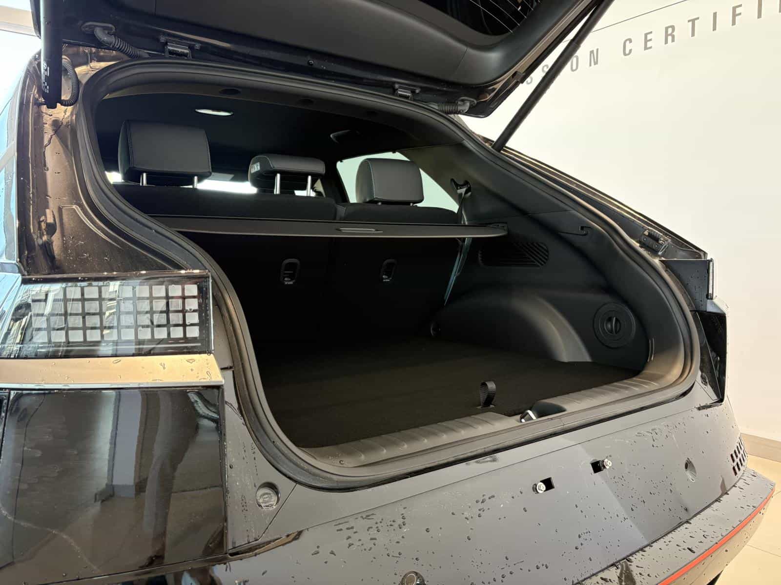 2025 Hyundai Ioniq 5 N - Image 12