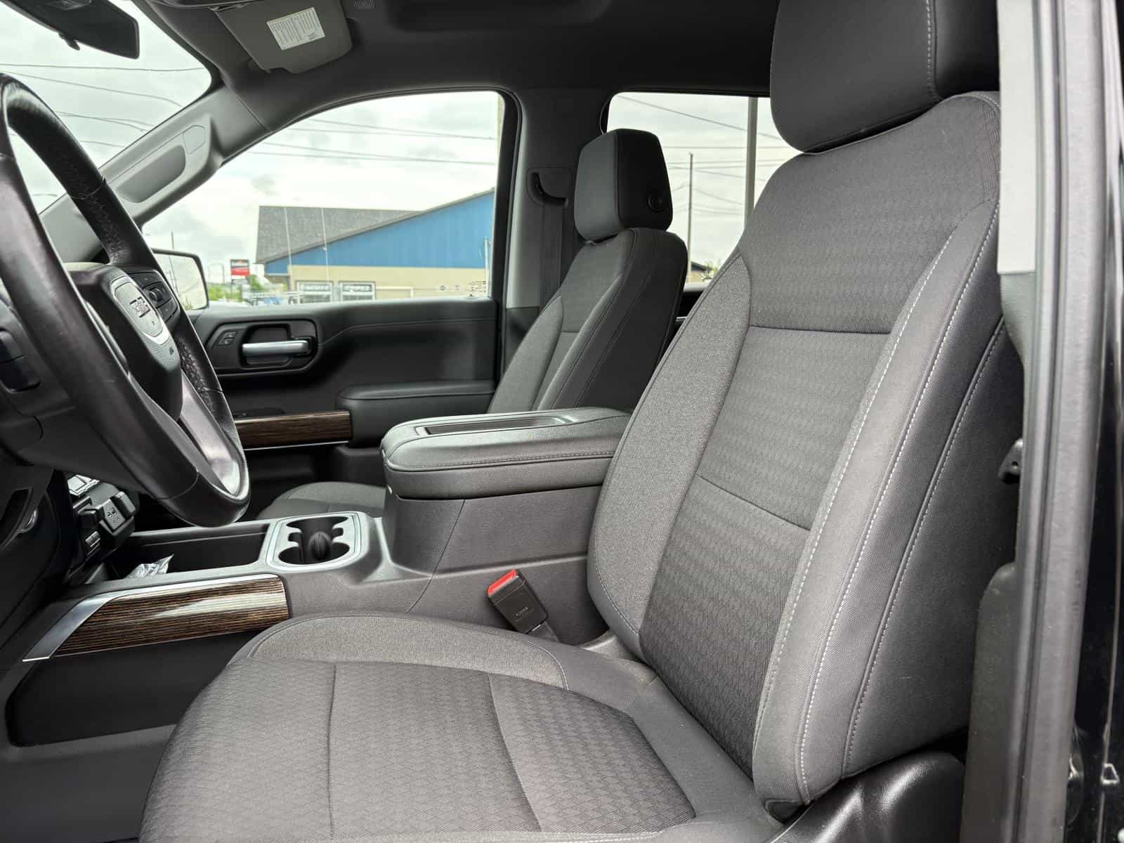 2021 GMC Sierra 1500 Elevation - Image 9