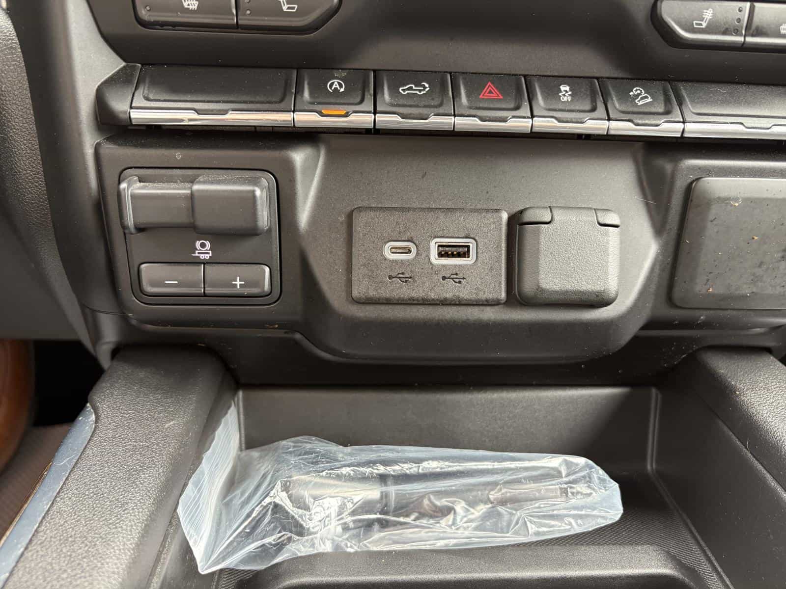 2021 GMC Sierra 1500 Elevation - Image 16