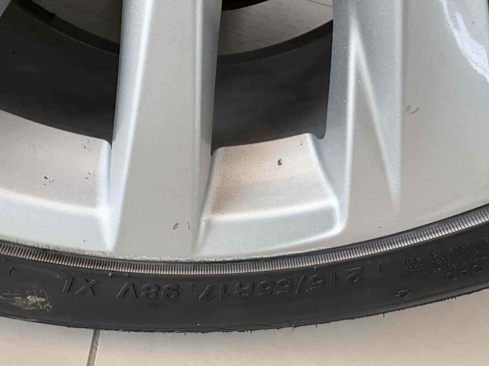 Image 8 Toyota Camry SE 2021