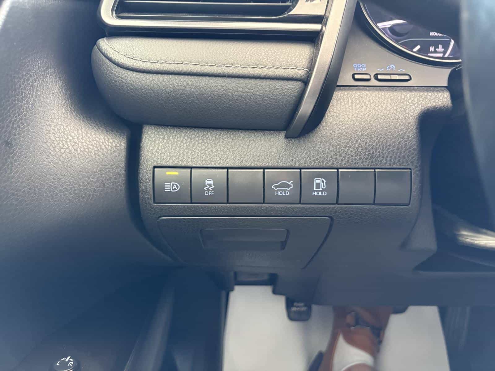 2021 Toyota Camry SE - Image 22