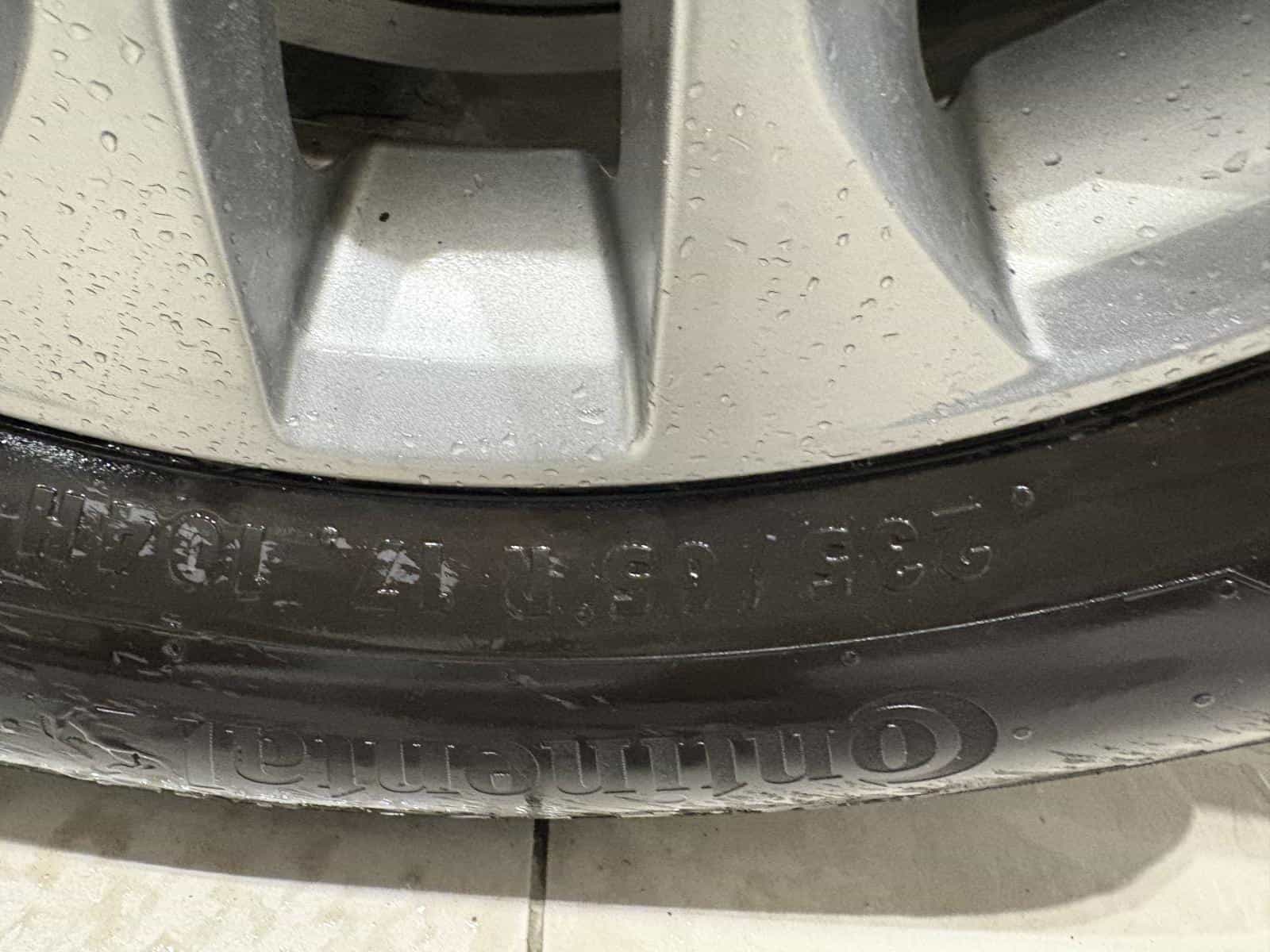 2020 Hyundai Santa Fe Essential - Image 9