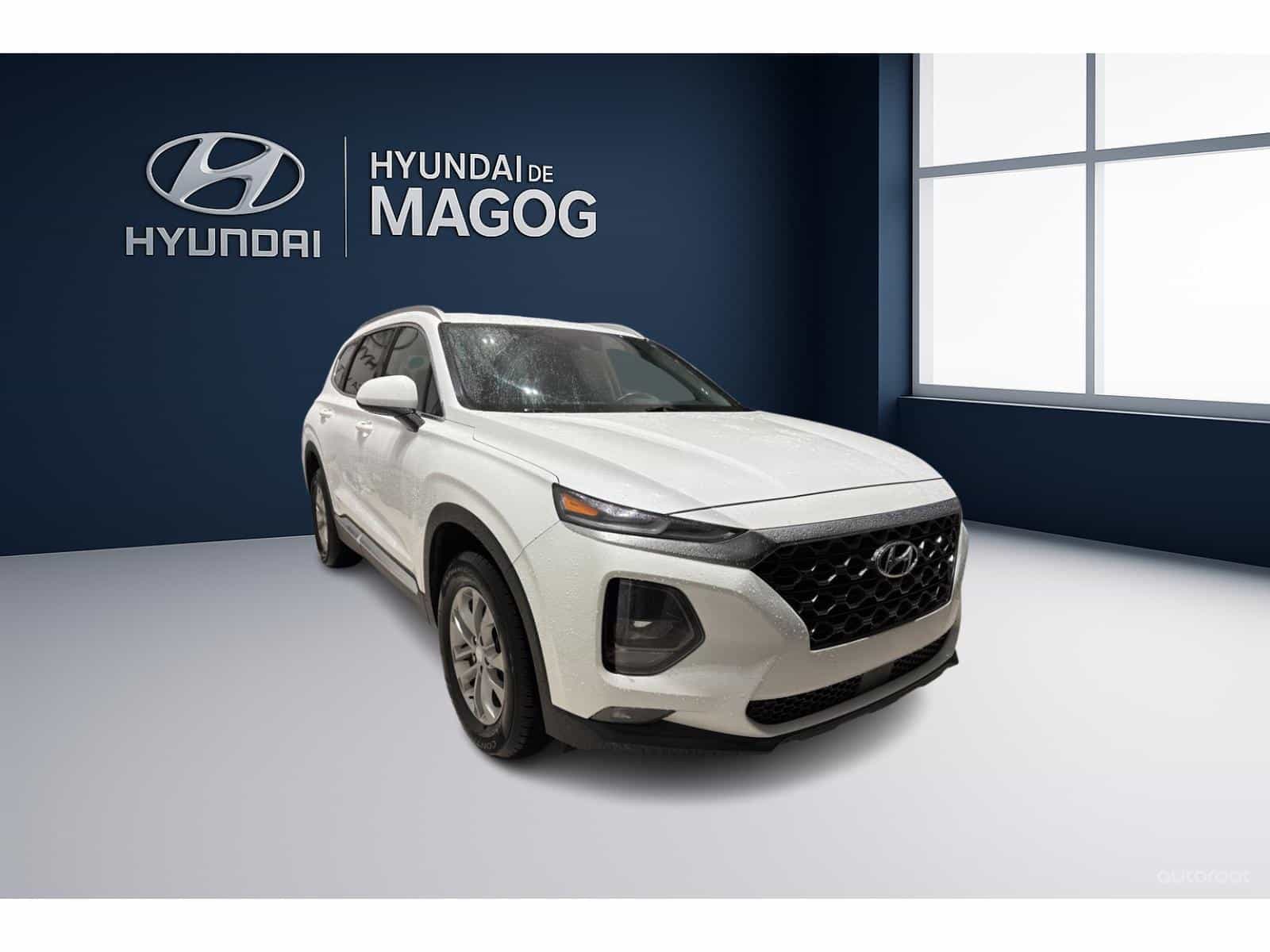 2020 Hyundai Santa Fe Essential - Image 3