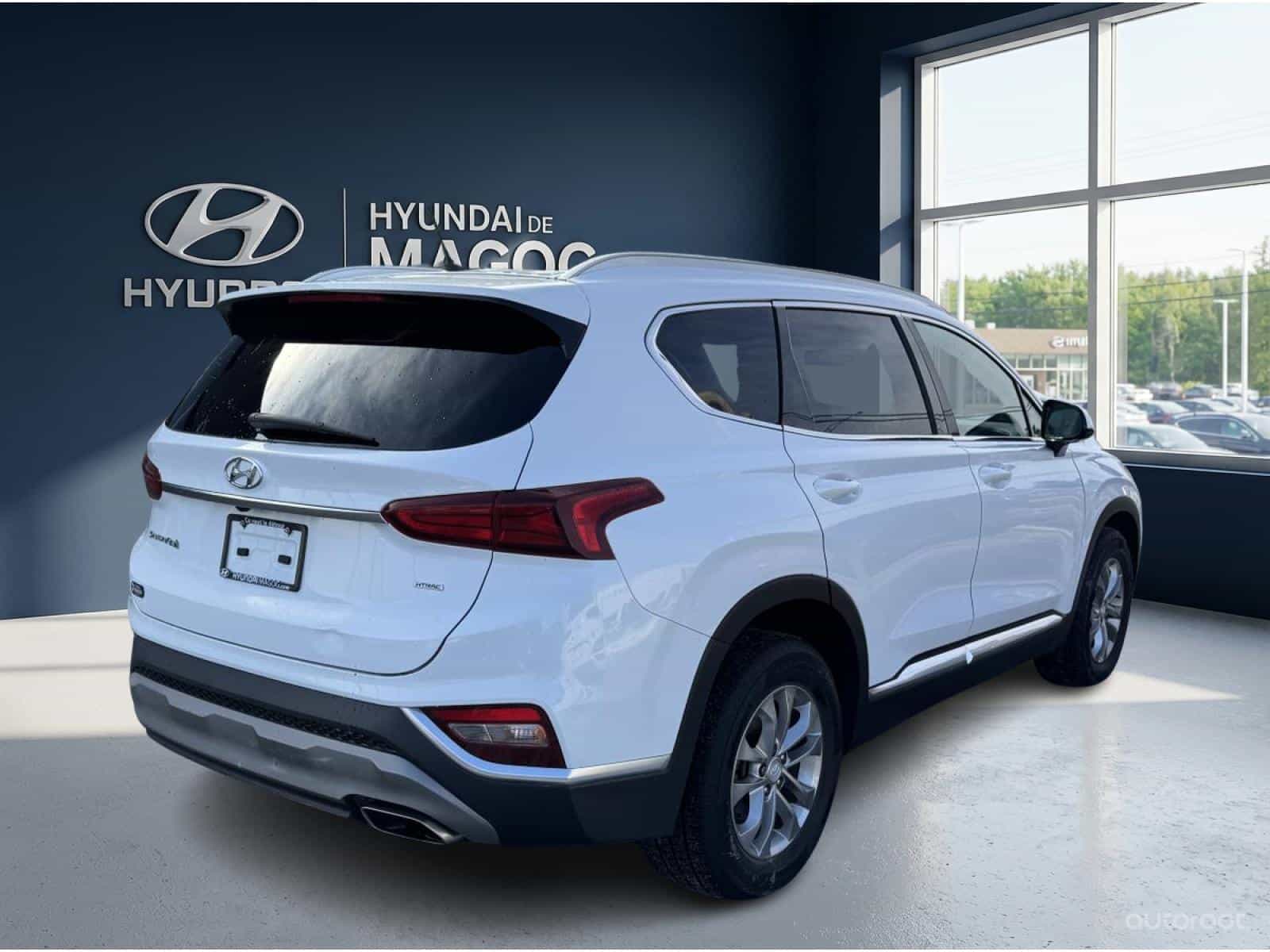 2020 Hyundai Santa Fe Essential - Image 5