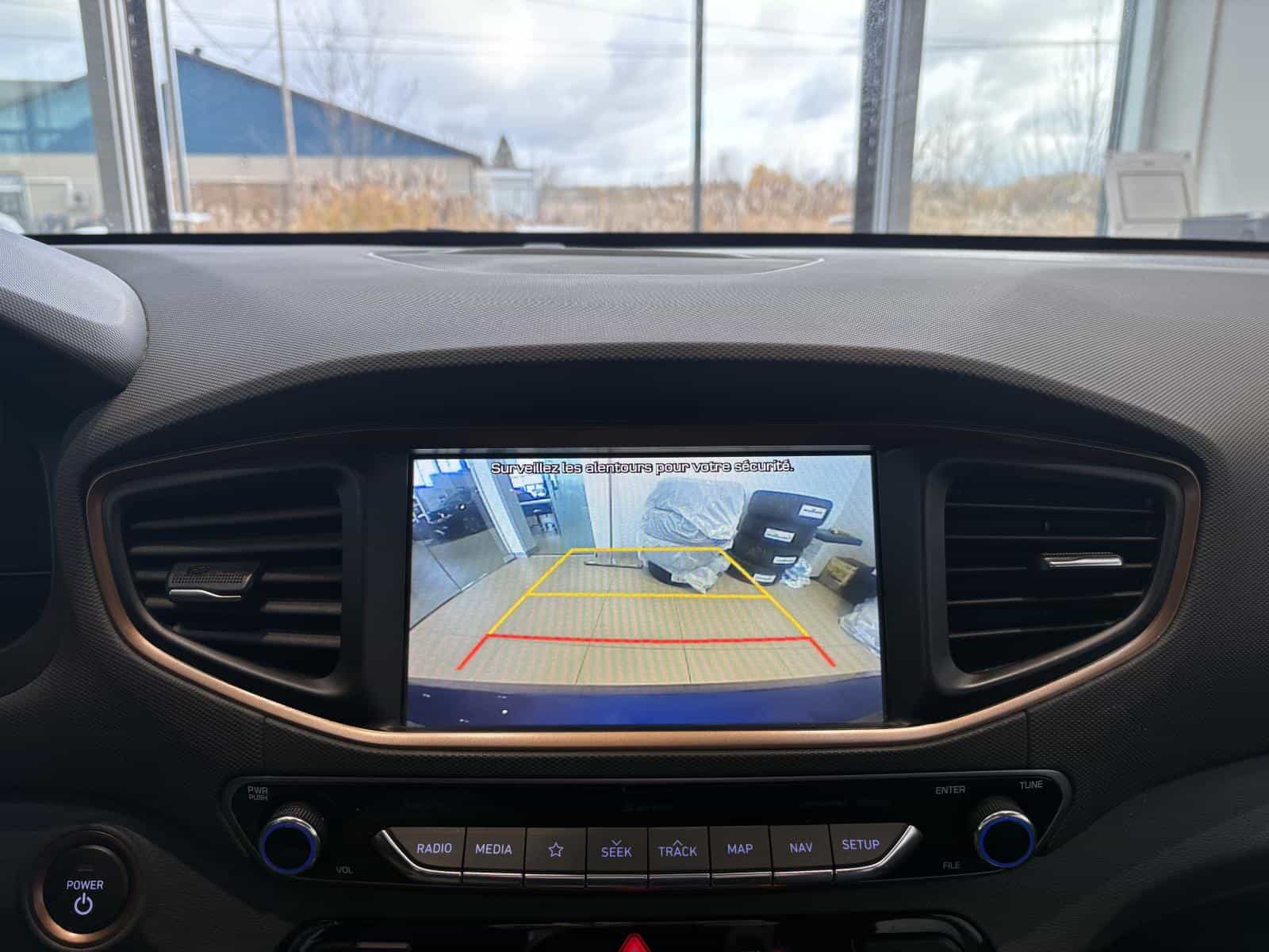 2019 Hyundai Ioniq Preferred - Image 18