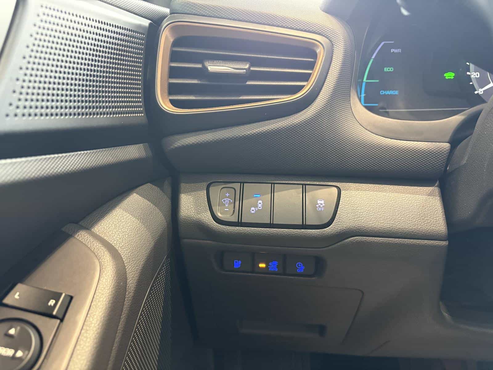 2019 Hyundai Ioniq Preferred - Image 23