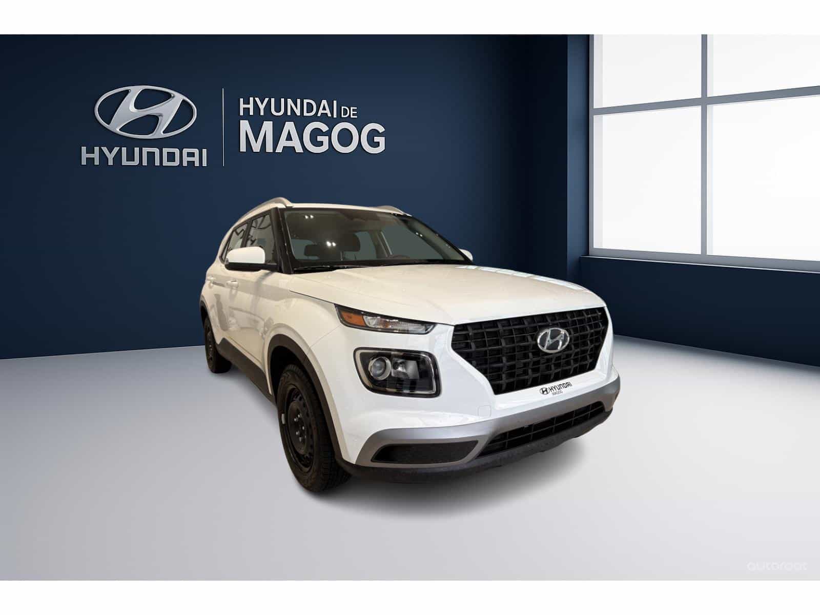 2025 Hyundai Venue Preferred - Image 3