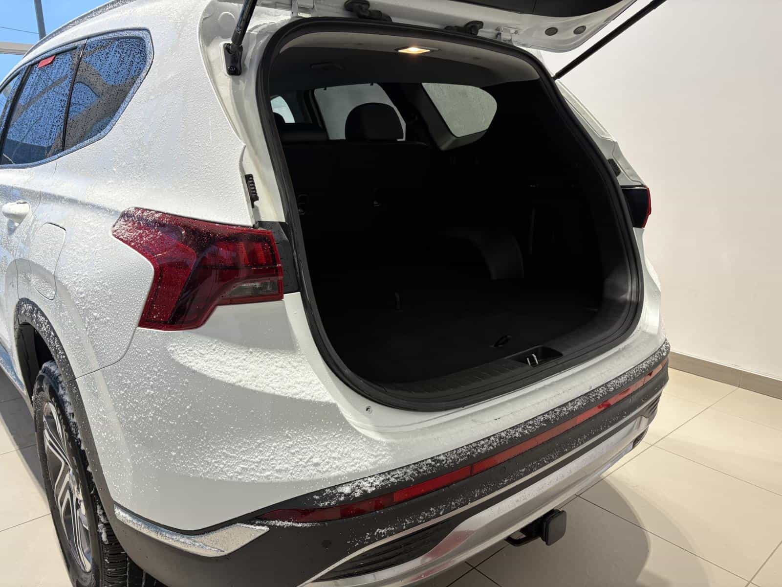 2023 Hyundai Santa Fe Preferred w/Trend - Image 13