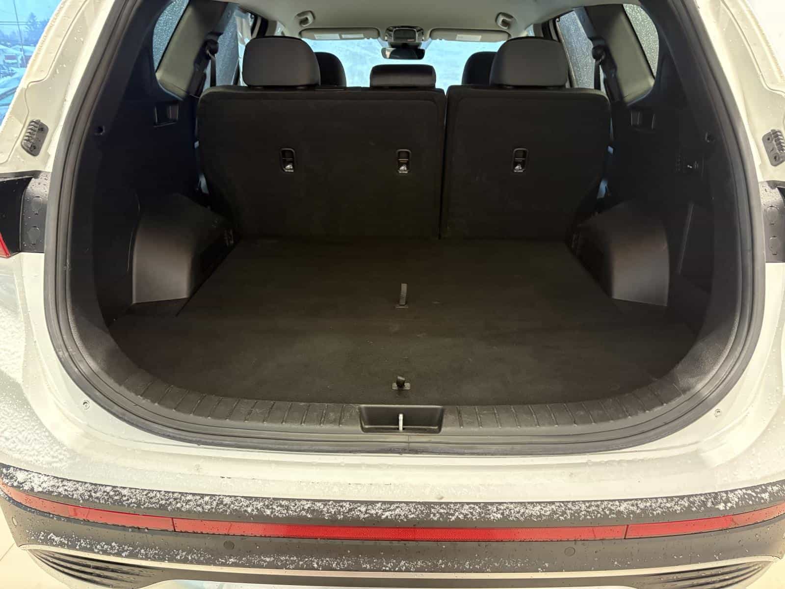 2023 Hyundai Santa Fe Preferred w/Trend - Image 14