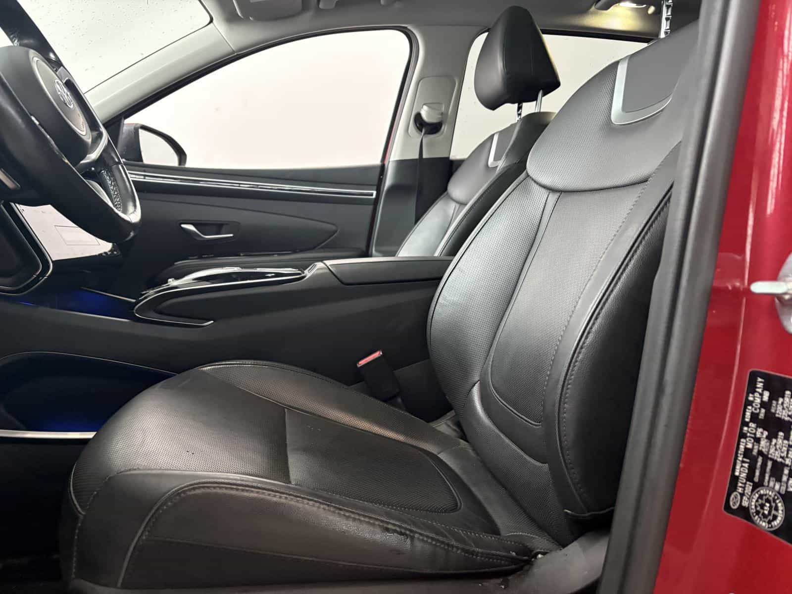 2022 Hyundai Tucson Plug-In Hybrid Ultimate - Image 12