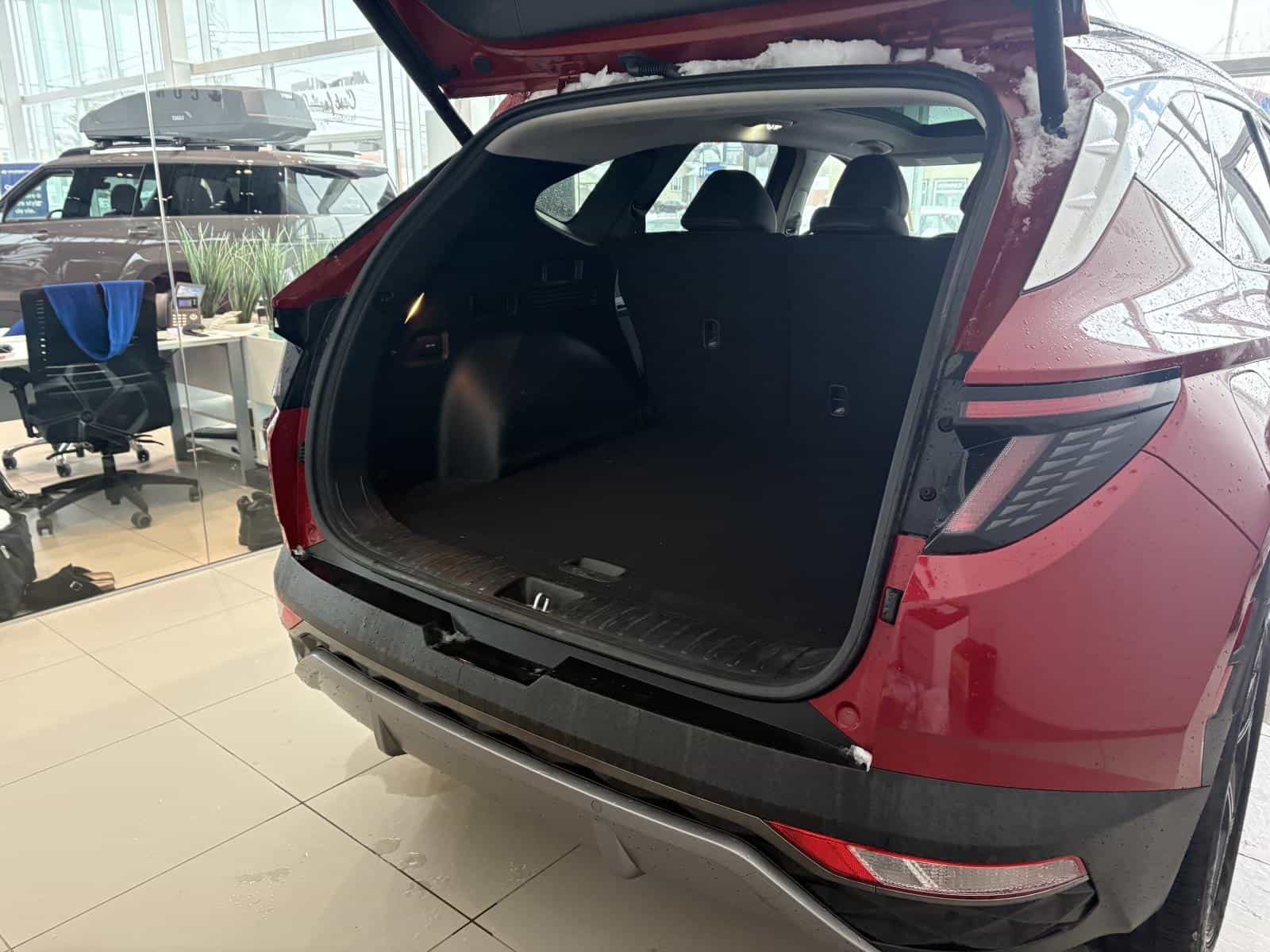 2022 Hyundai Tucson Plug-In Hybrid Ultimate - Image 18