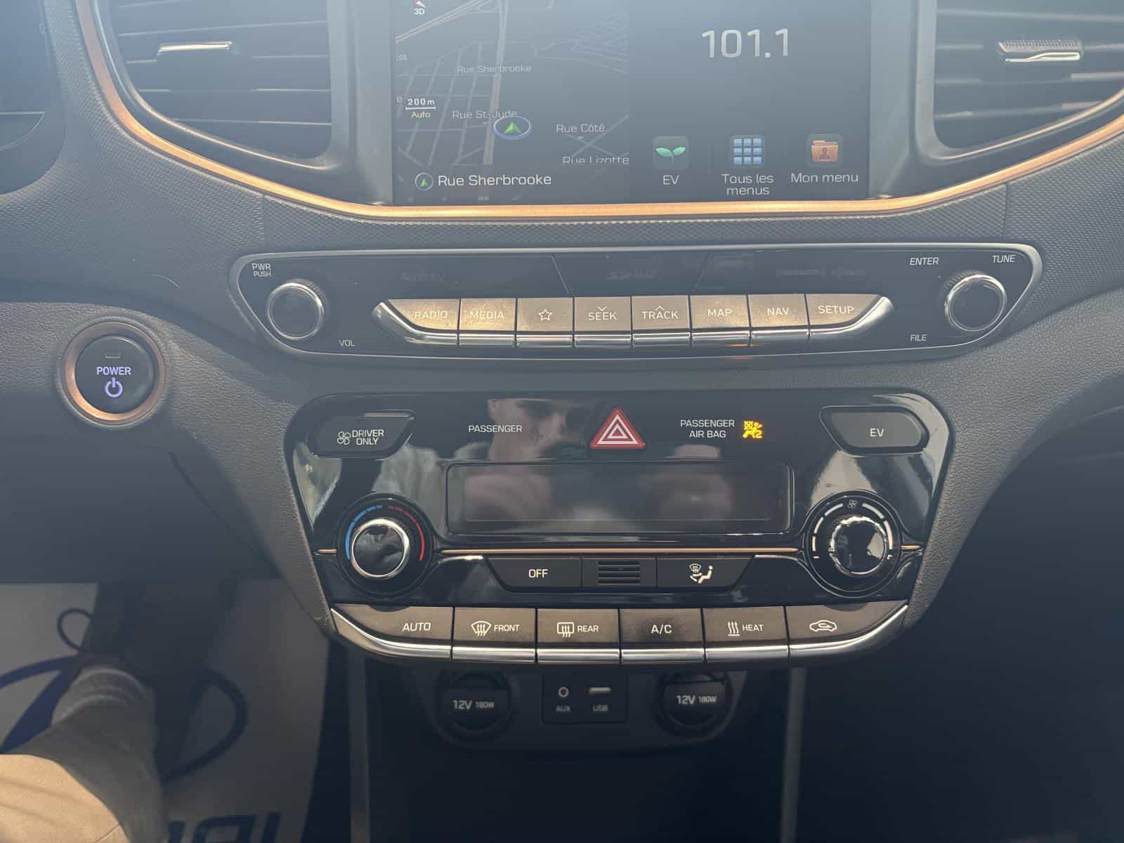 2019 Hyundai Ioniq Preferred - Image 17
