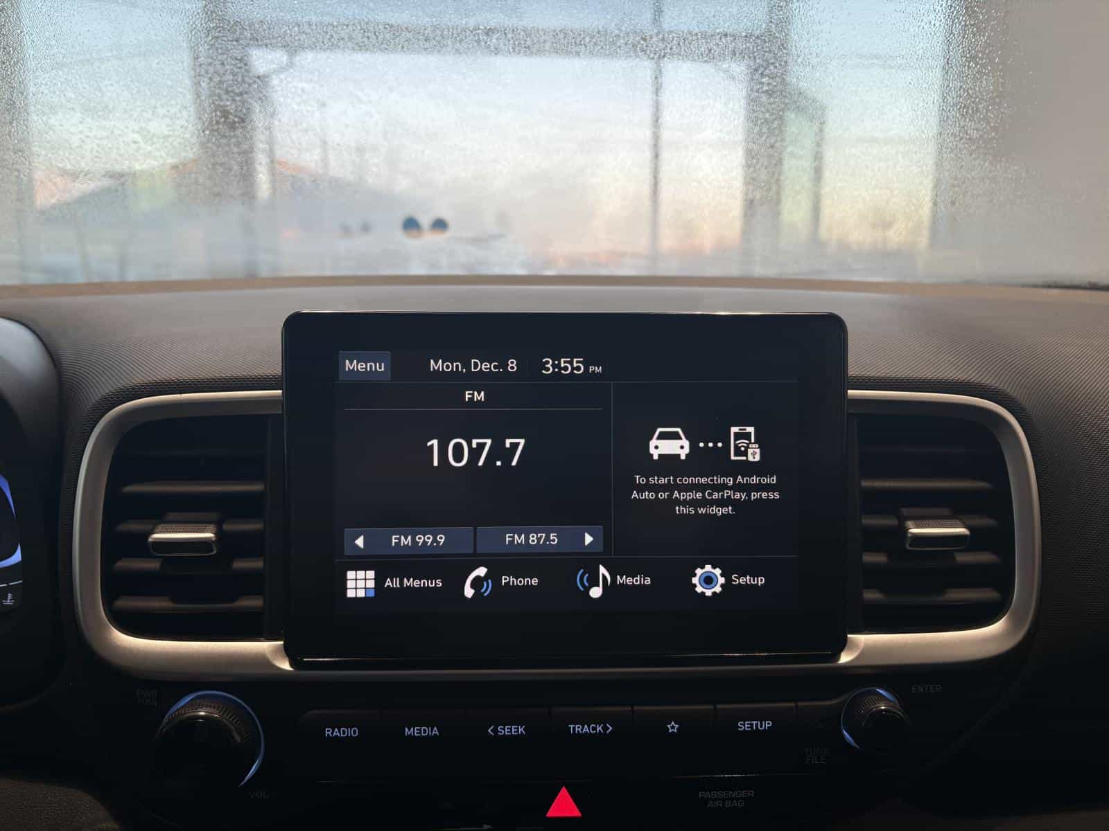 2025 Hyundai Venue Preferred - Image 16