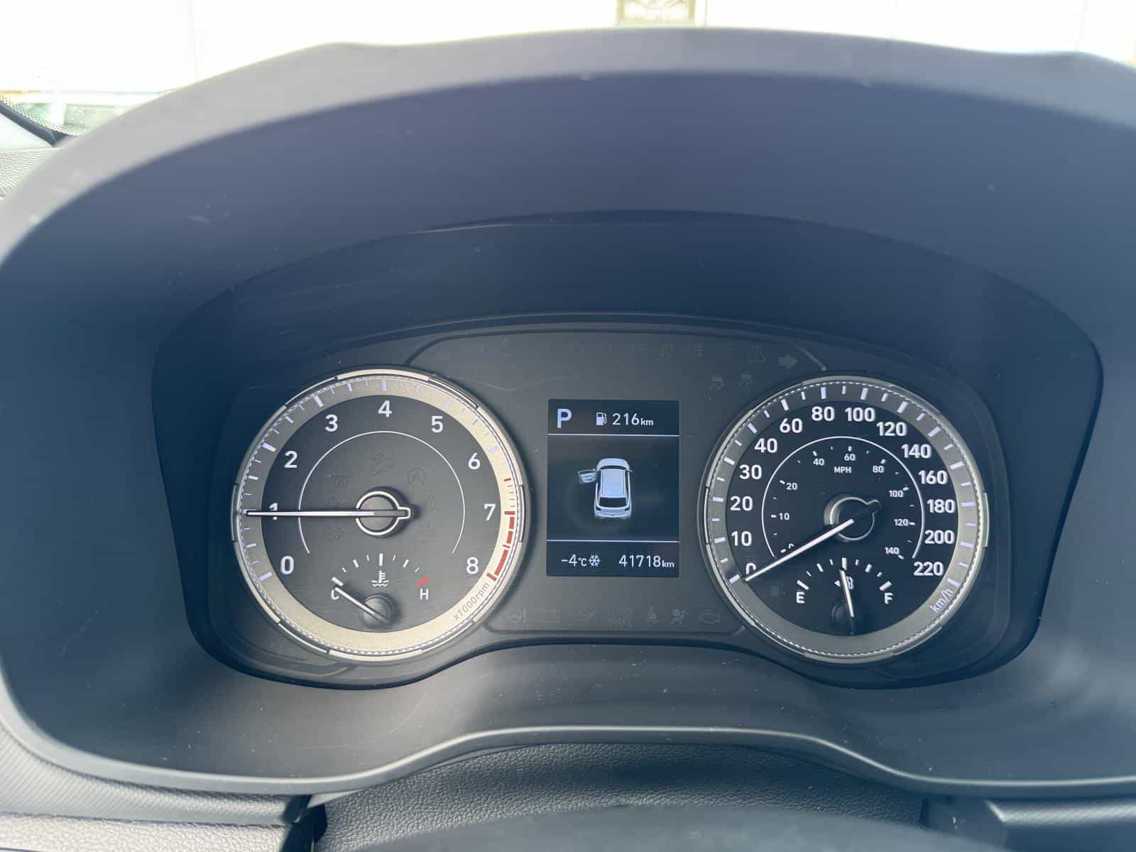 2020 Hyundai Venue Essential - Image 10