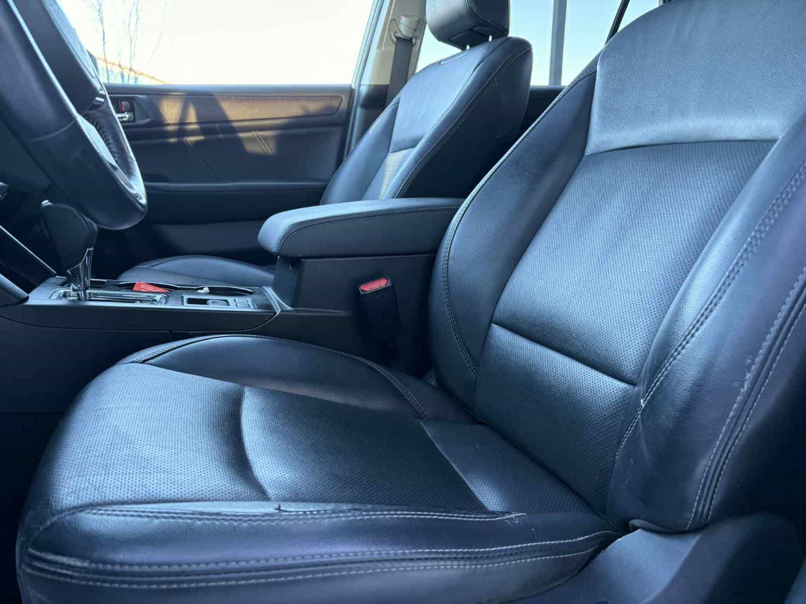 2018 Subaru Outback 3.6R Limited w/Eye - Image 16