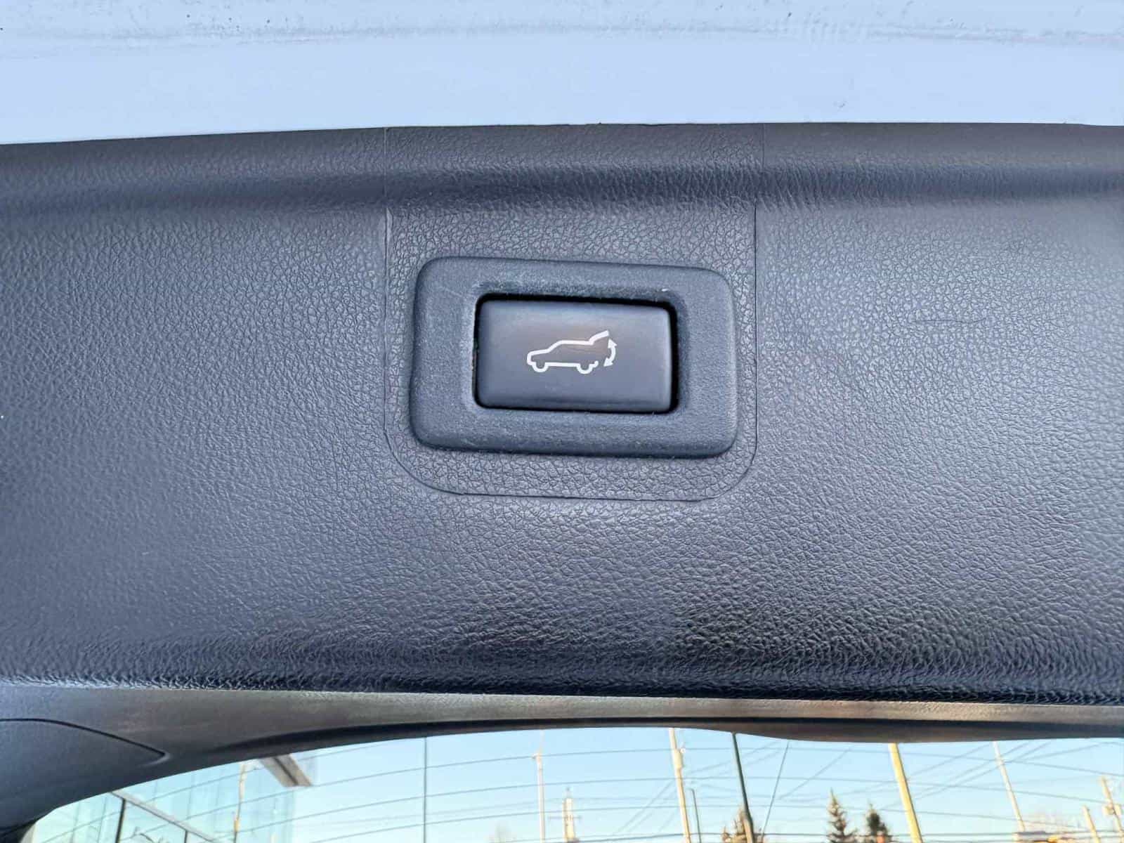 2018 Subaru Outback 3.6R Limited w/Eye - Image 21