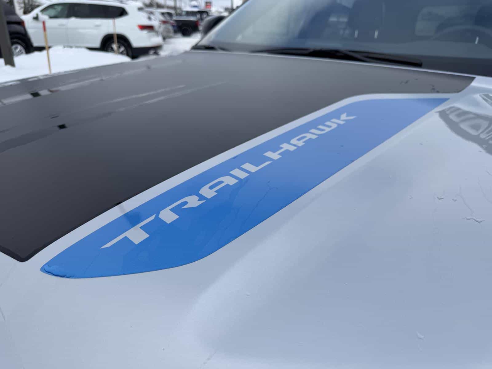 2022 Jeep Grand Cherokee Trailhawk 4XE - Image 9