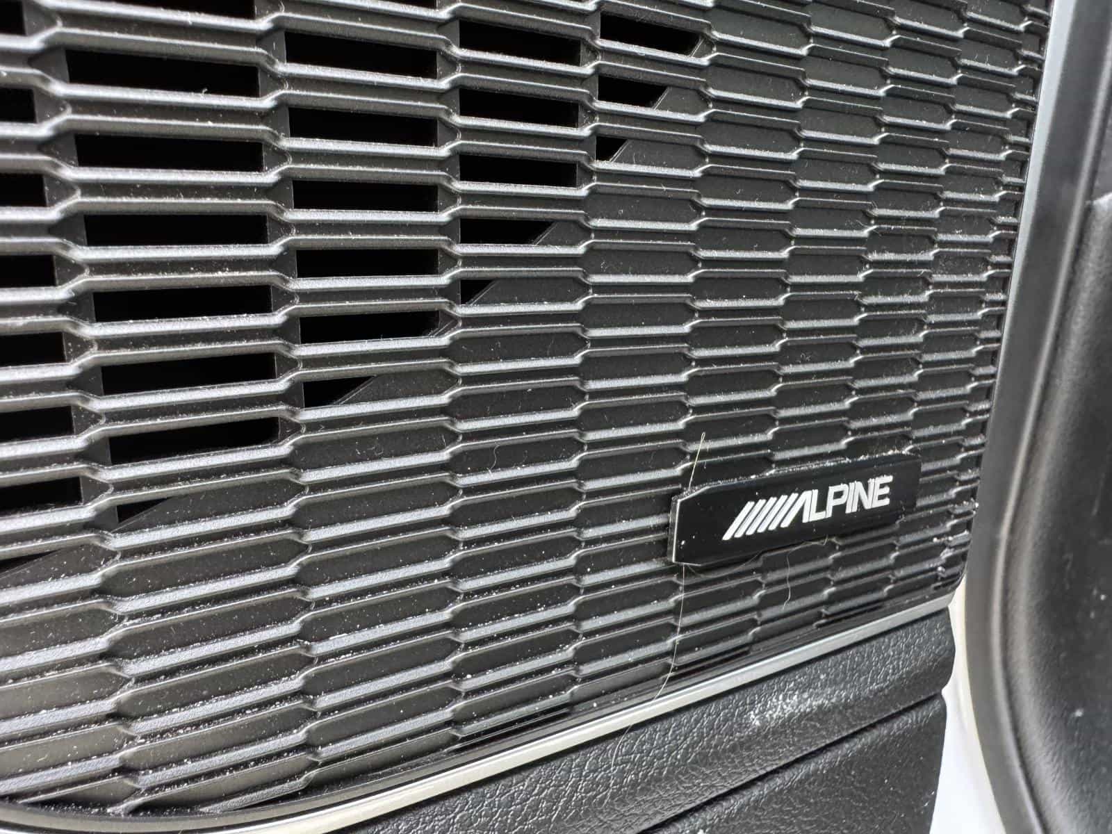 2022 Jeep Grand Cherokee Trailhawk 4XE - Image 12