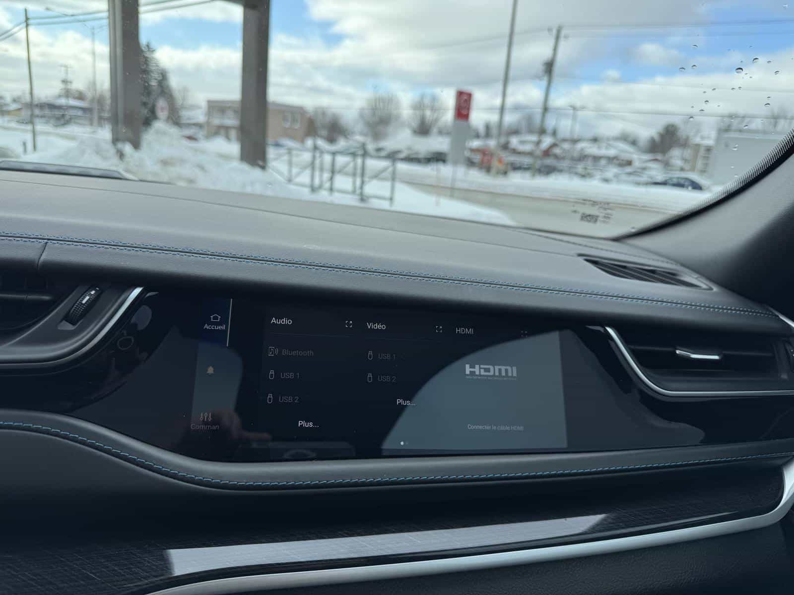 2022 Jeep Grand Cherokee Trailhawk 4XE - Image 15