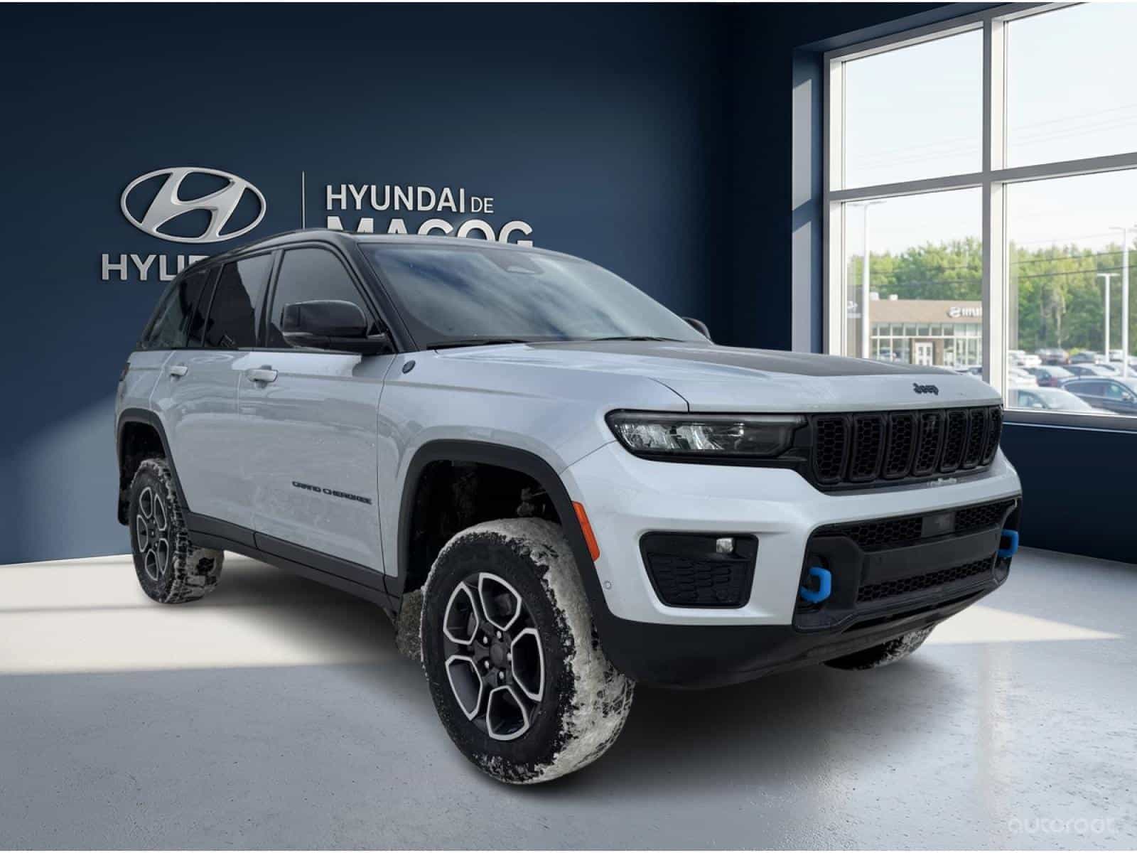 2022 Jeep Grand Cherokee Trailhawk 4XE - Image 8