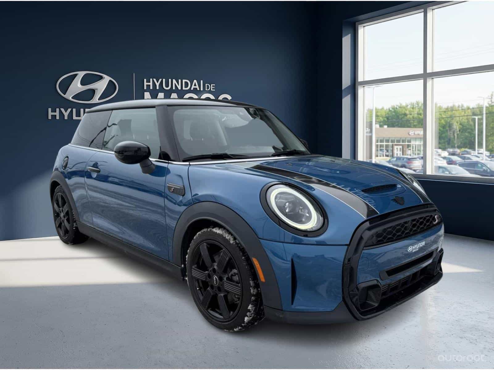 2022 Mini Hatchback Cooper S - Image 7
