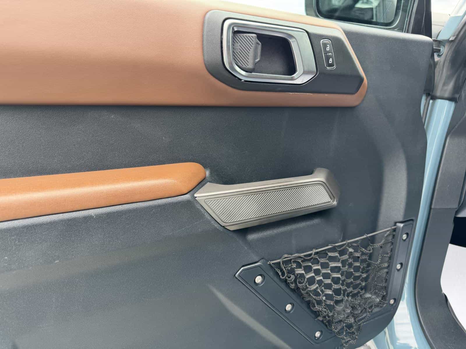 2021 Ford Bronco Outer Banks - Image 12