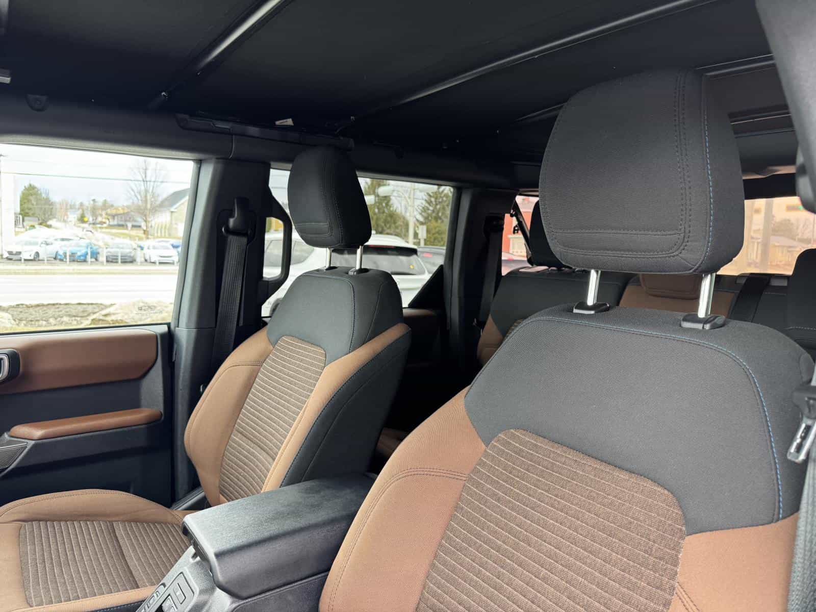 2021 Ford Bronco Outer Banks - Image 14