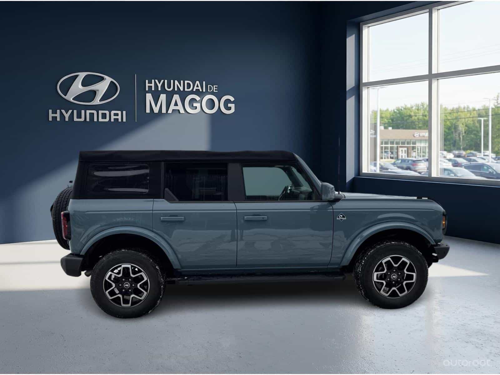 2021 Ford Bronco Outer Banks - Image 7