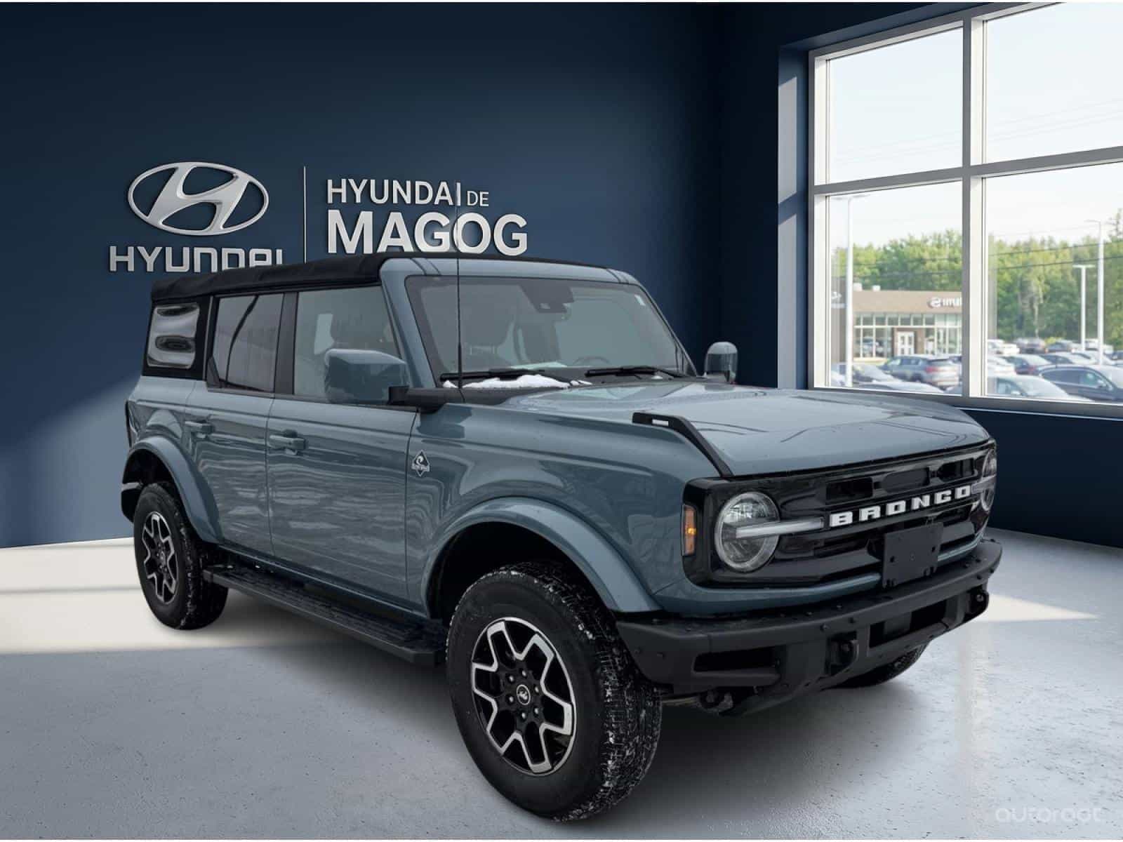2021 Ford Bronco Outer Banks - Image 8