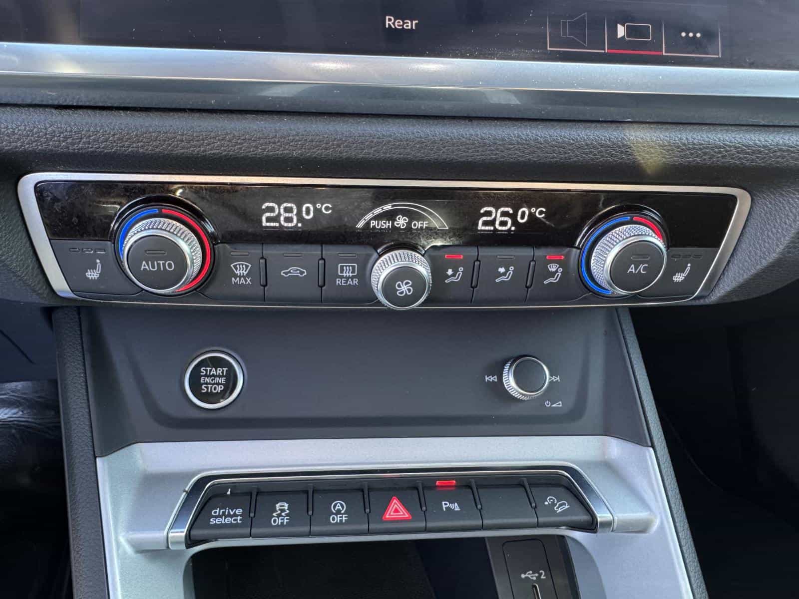 2021 Audi Q3 Komfort 45 - Image 16