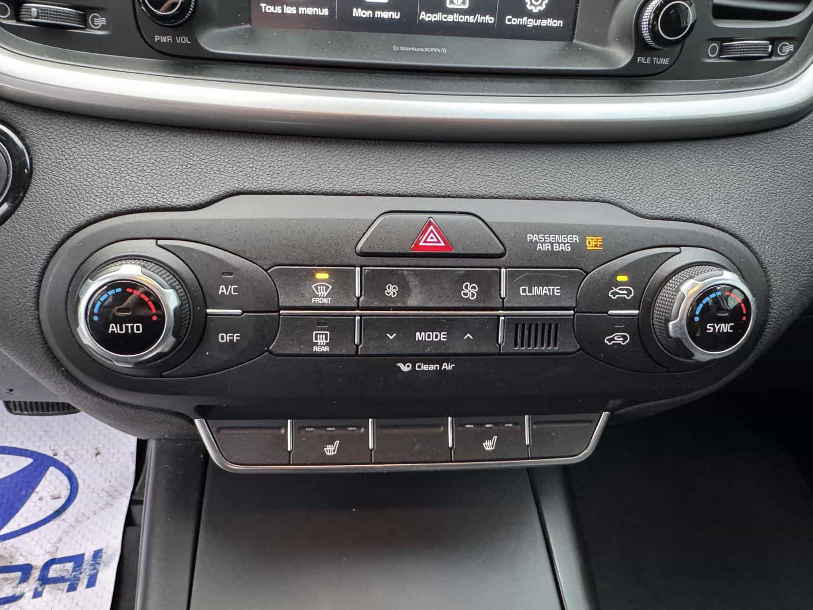 Image 15 Kia Sorento LX 2018