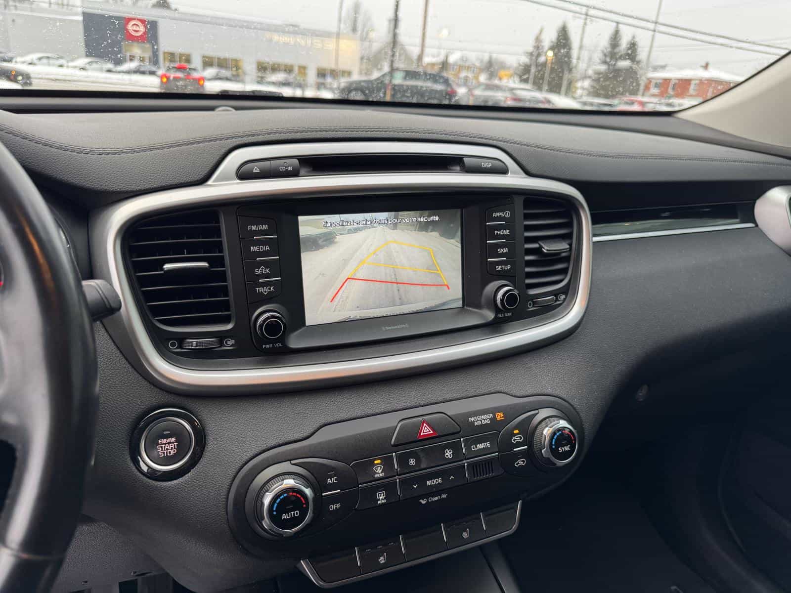 2018 Kia Sorento LX - Image 14