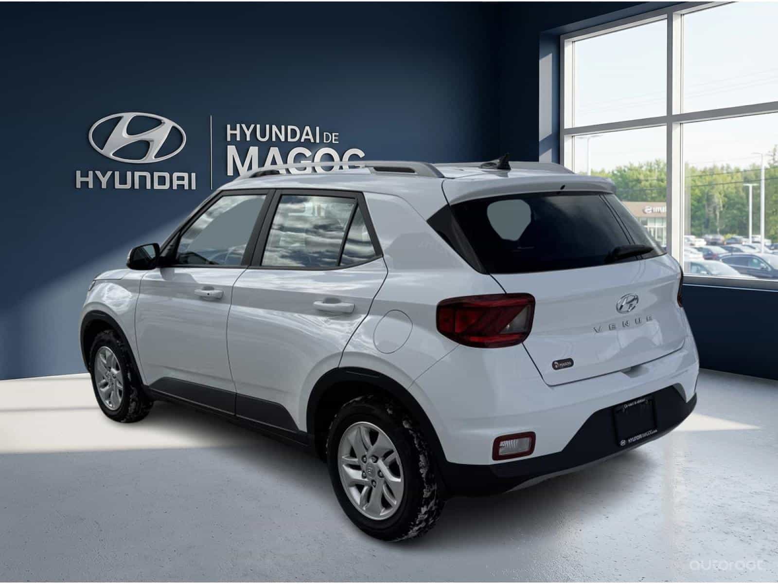 Image 3 Hyundai Venue Preferred 2022