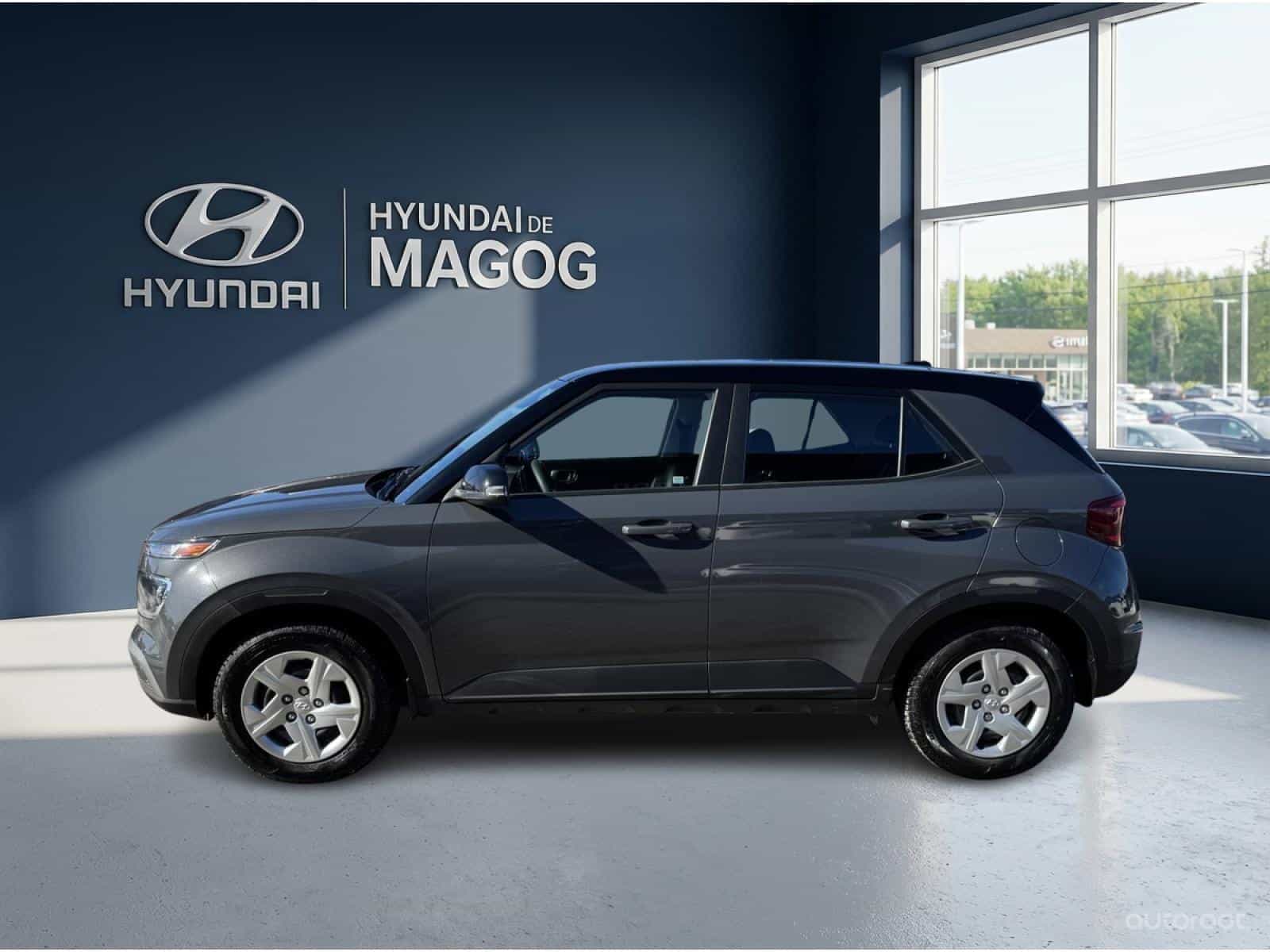 Image 2 Hyundai Venue Essential 2023