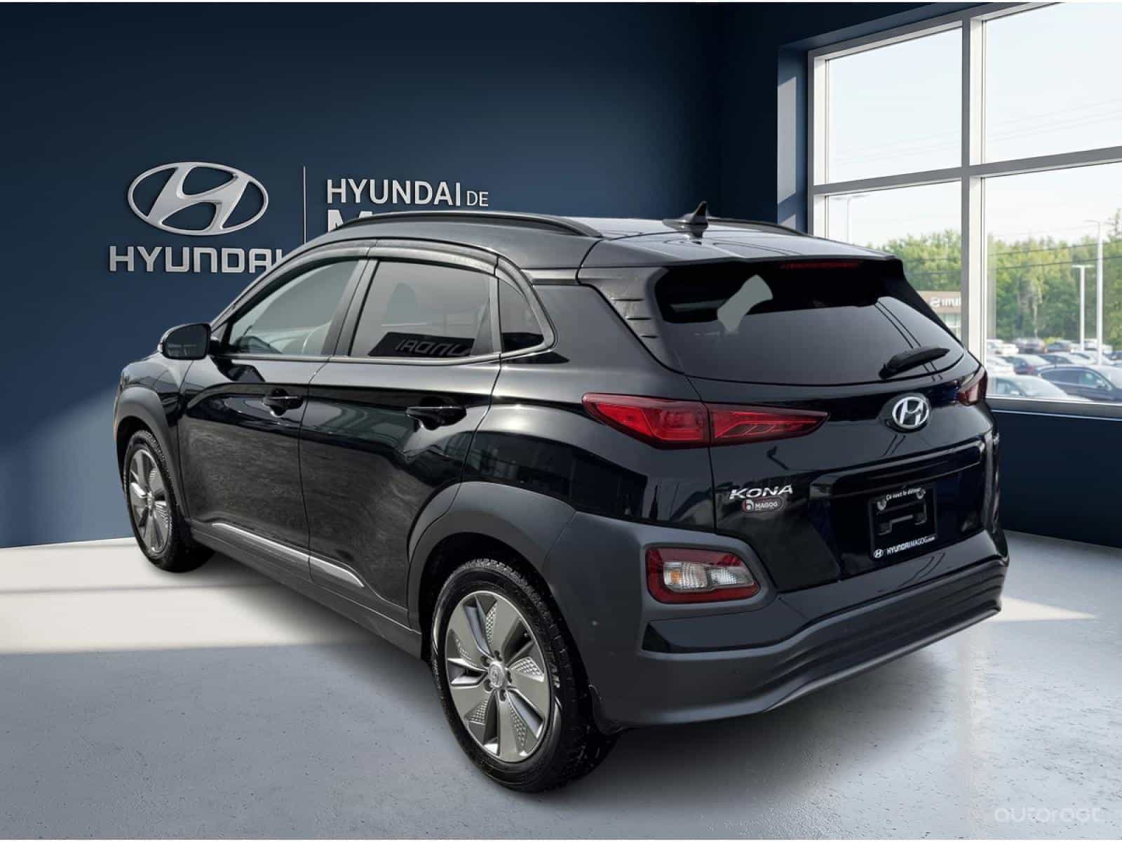 2021 Hyundai Kona EV Preferred - Image 3