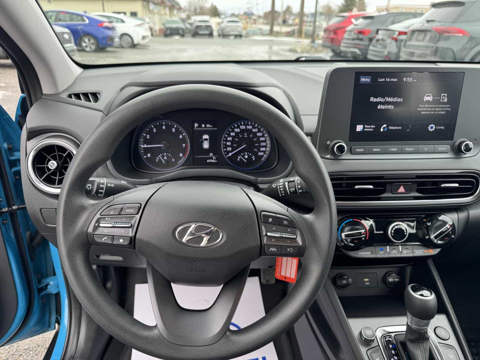 2023 Hyundai Kona Essential - Image 13