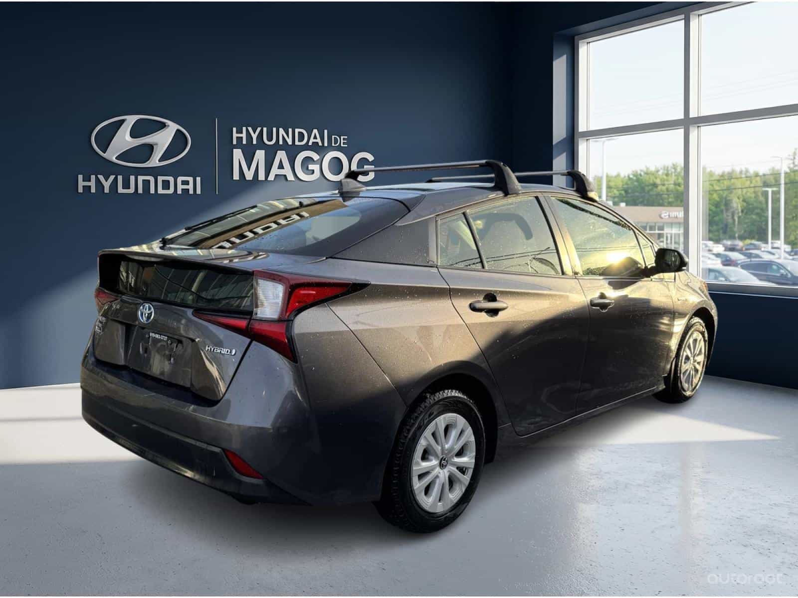 2019 Toyota Prius Technology - Image 6