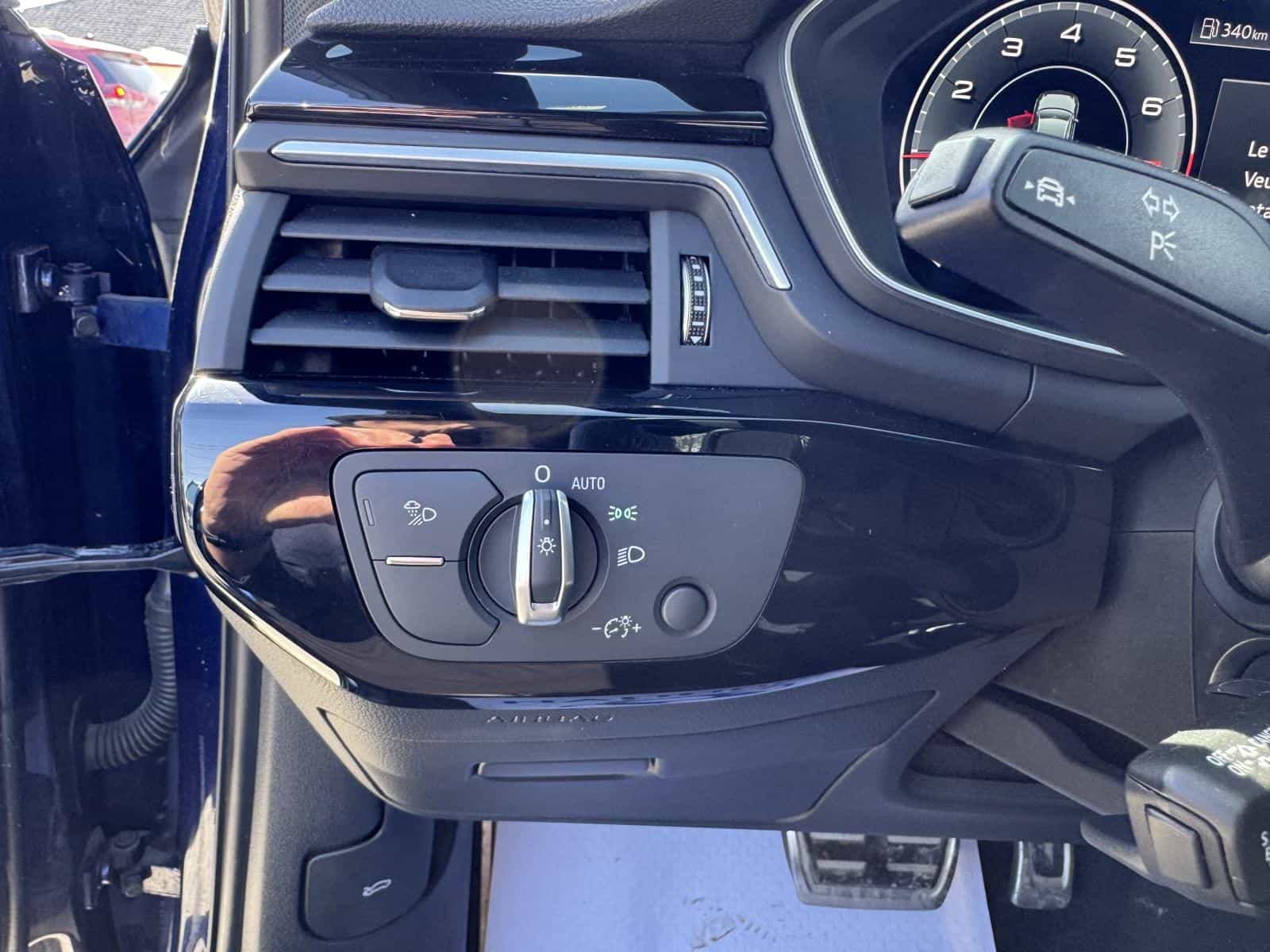 2022 Audi A4 Progressiv 45 - Image 14