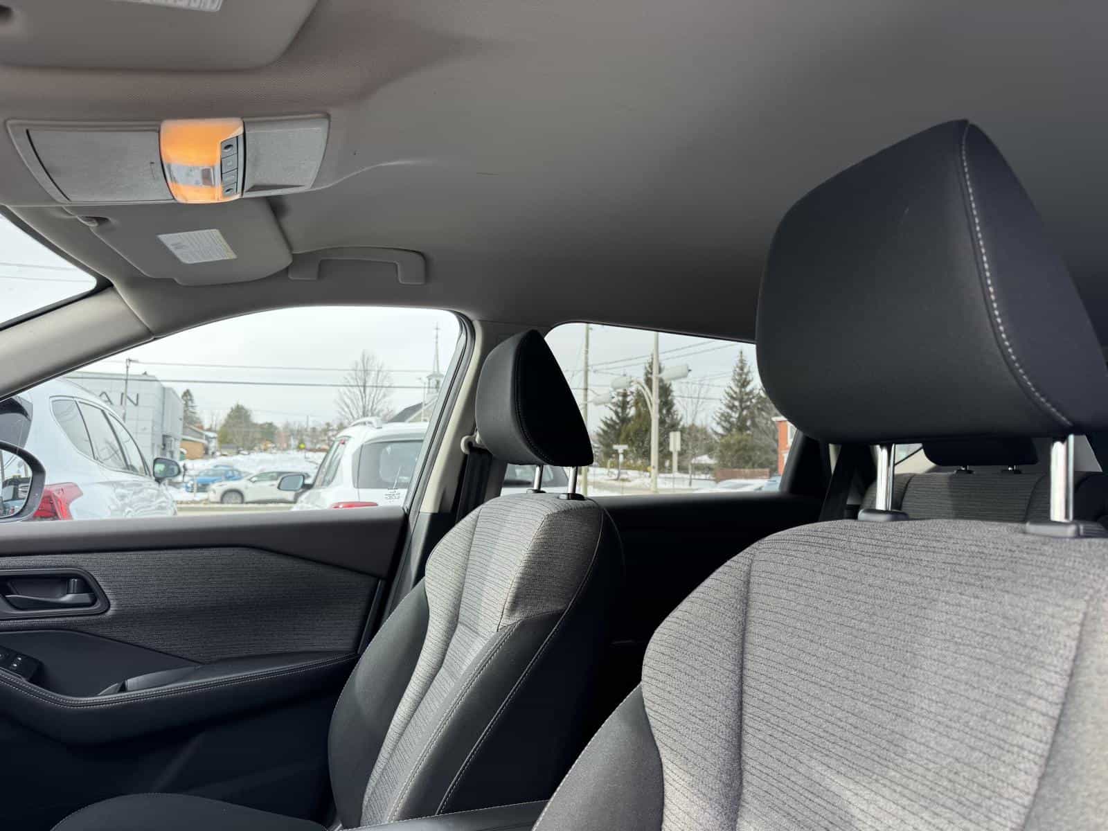 Image 9 Nissan Rogue S 2022