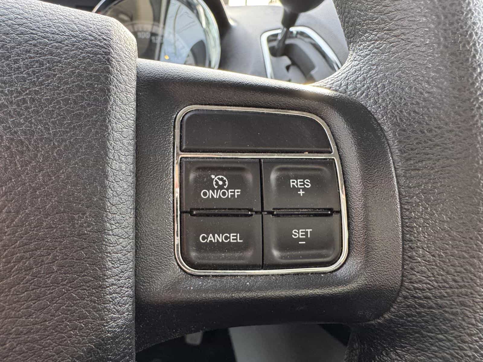 Image 14 Dodge Grand Caravan SXT 2019