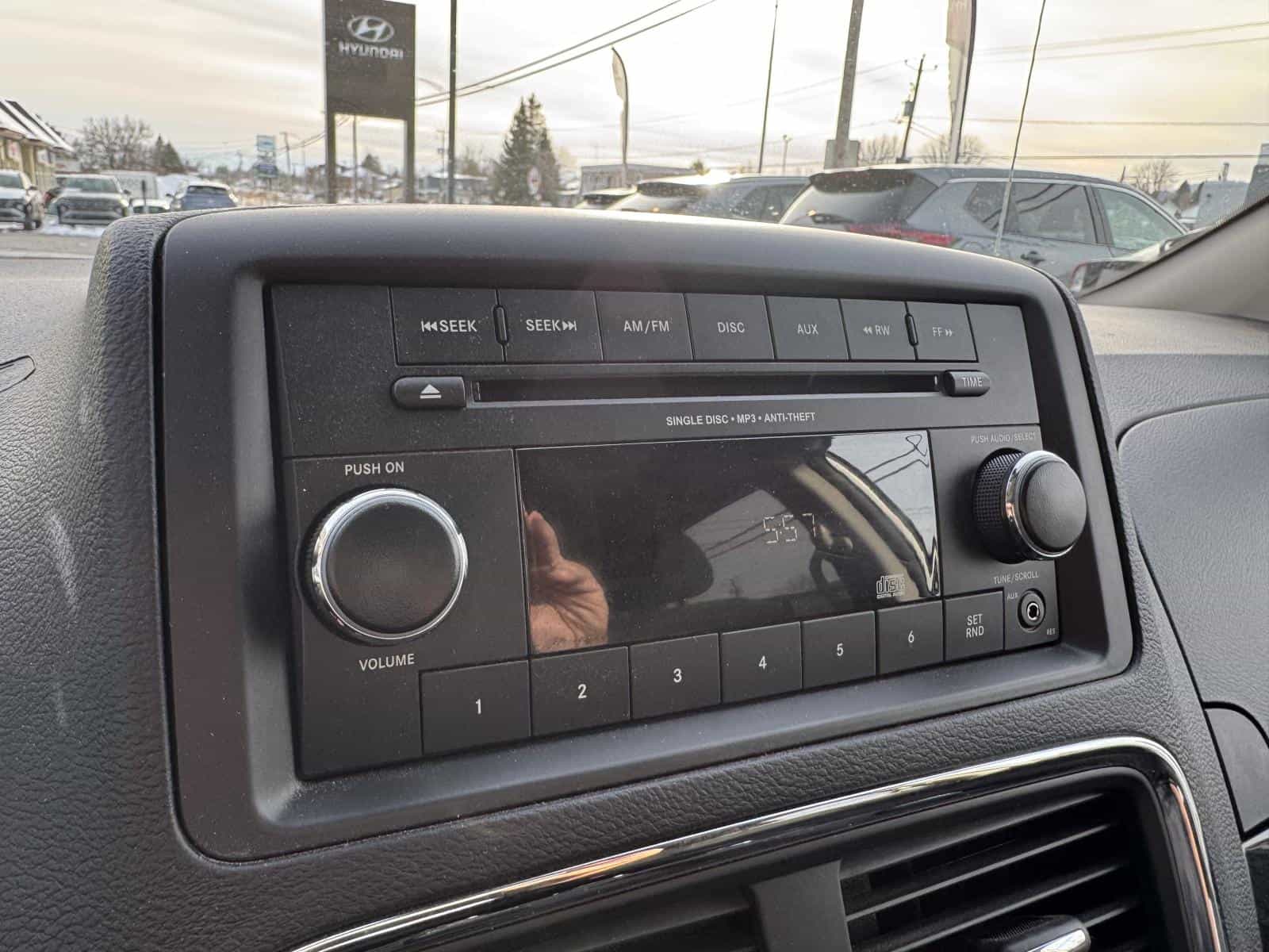 Image 16 Dodge Grand Caravan SXT 2019