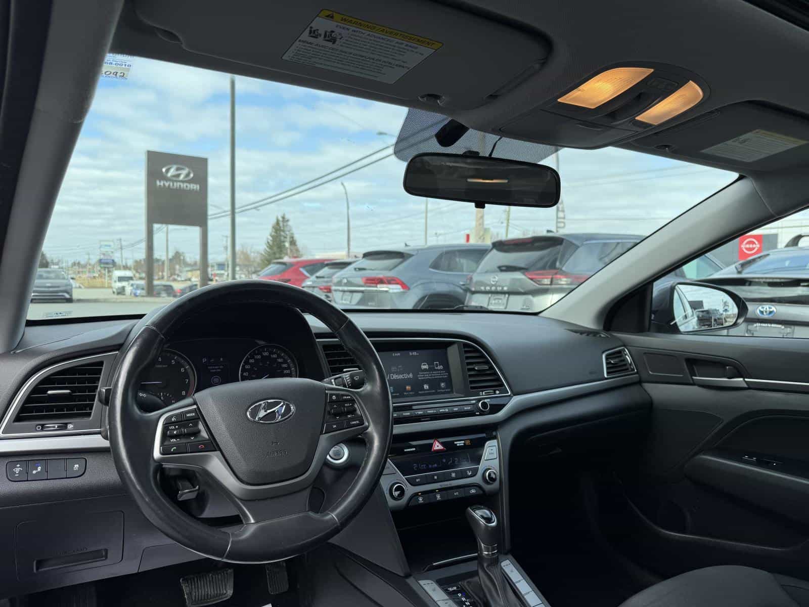 Image 8 Hyundai Elantra GLS 2017