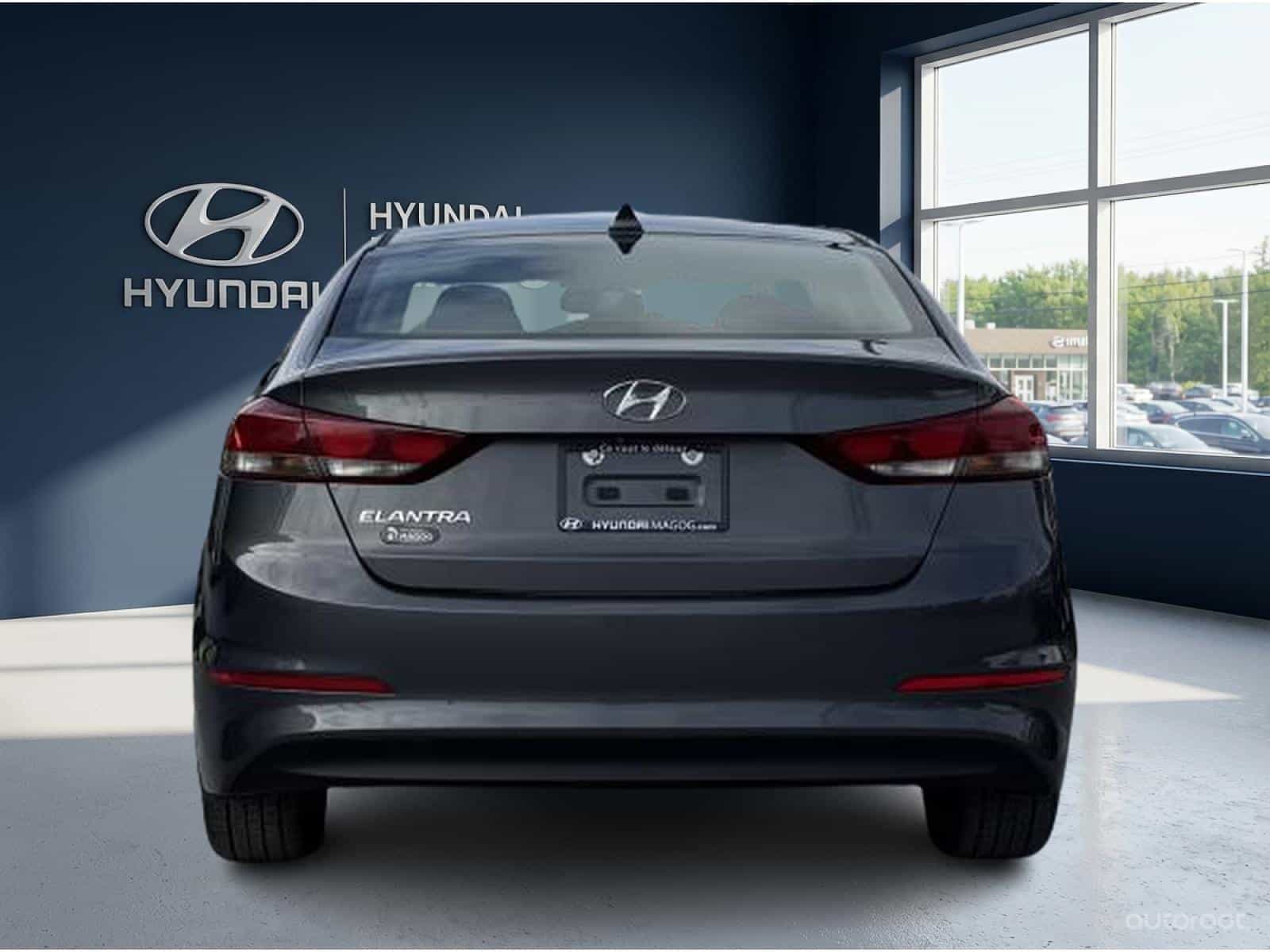 Image 4 Hyundai Elantra GLS 2017