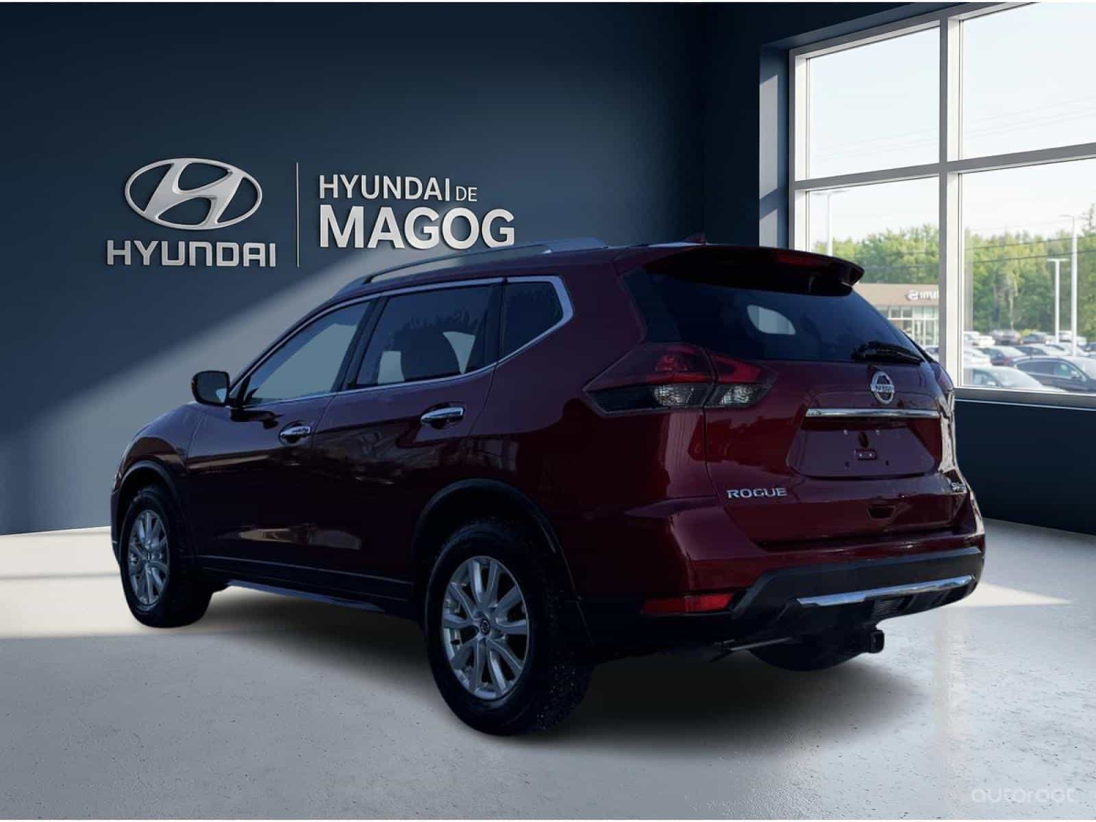 Image 3 Nissan Rogue SV 2019