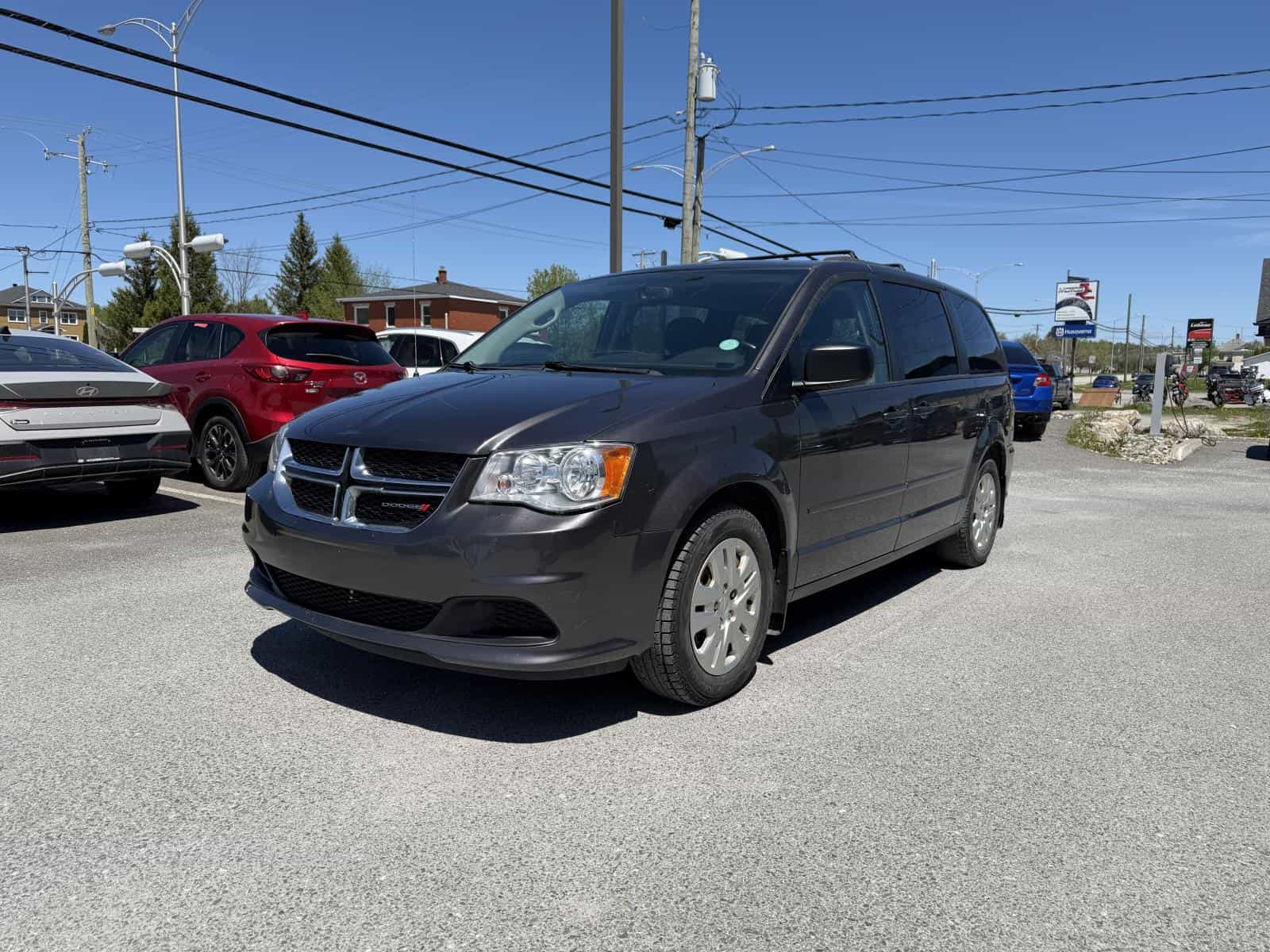 2017 Dodge Grand Caravan SXT - Image 1