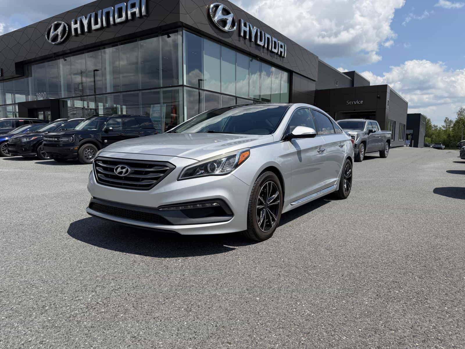 2015 Hyundai Sonata Sport-Tech - Image 1